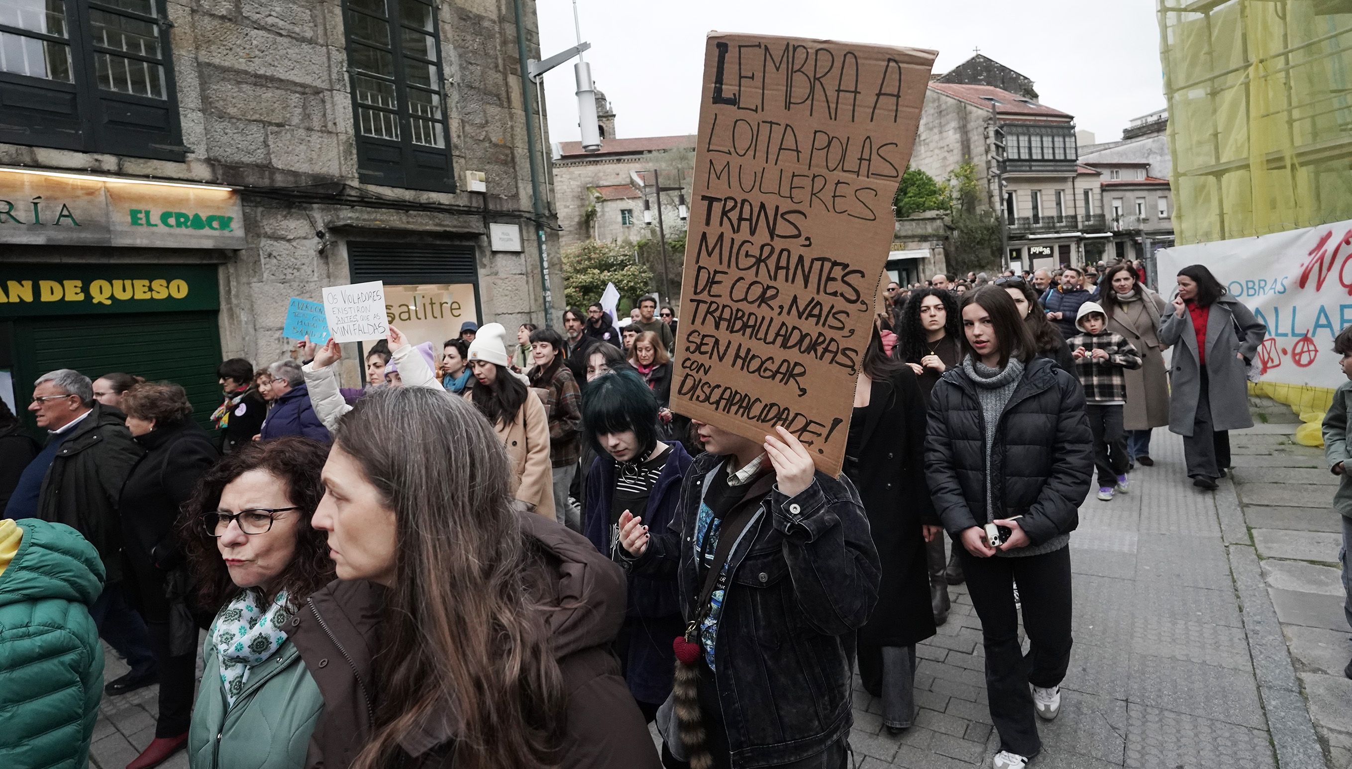 Manifestación del 8M en Pontevedra convocada por la Marcha Mundial de las Mujeres Manifestación del 8M en Pontevedra convocada por la Marcha Mundial de las Mujeres