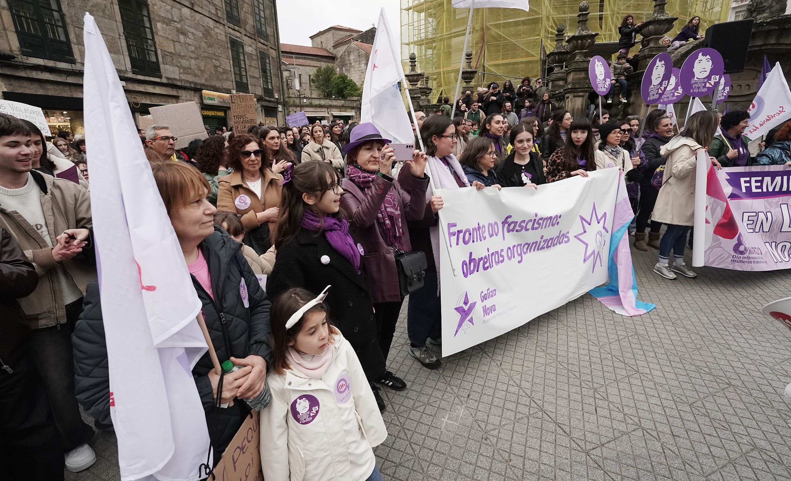 Manifestación del 8M en Pontevedra convocada por la Marcha Mundial de las Mujeres Manifestación del 8M en Pontevedra convocada por la Marcha Mundial de las Mujeres