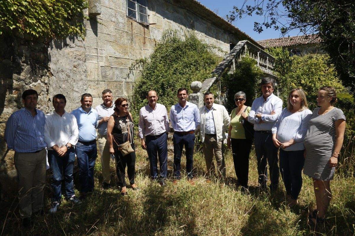 Foto de familia no Pazo de Quintáns