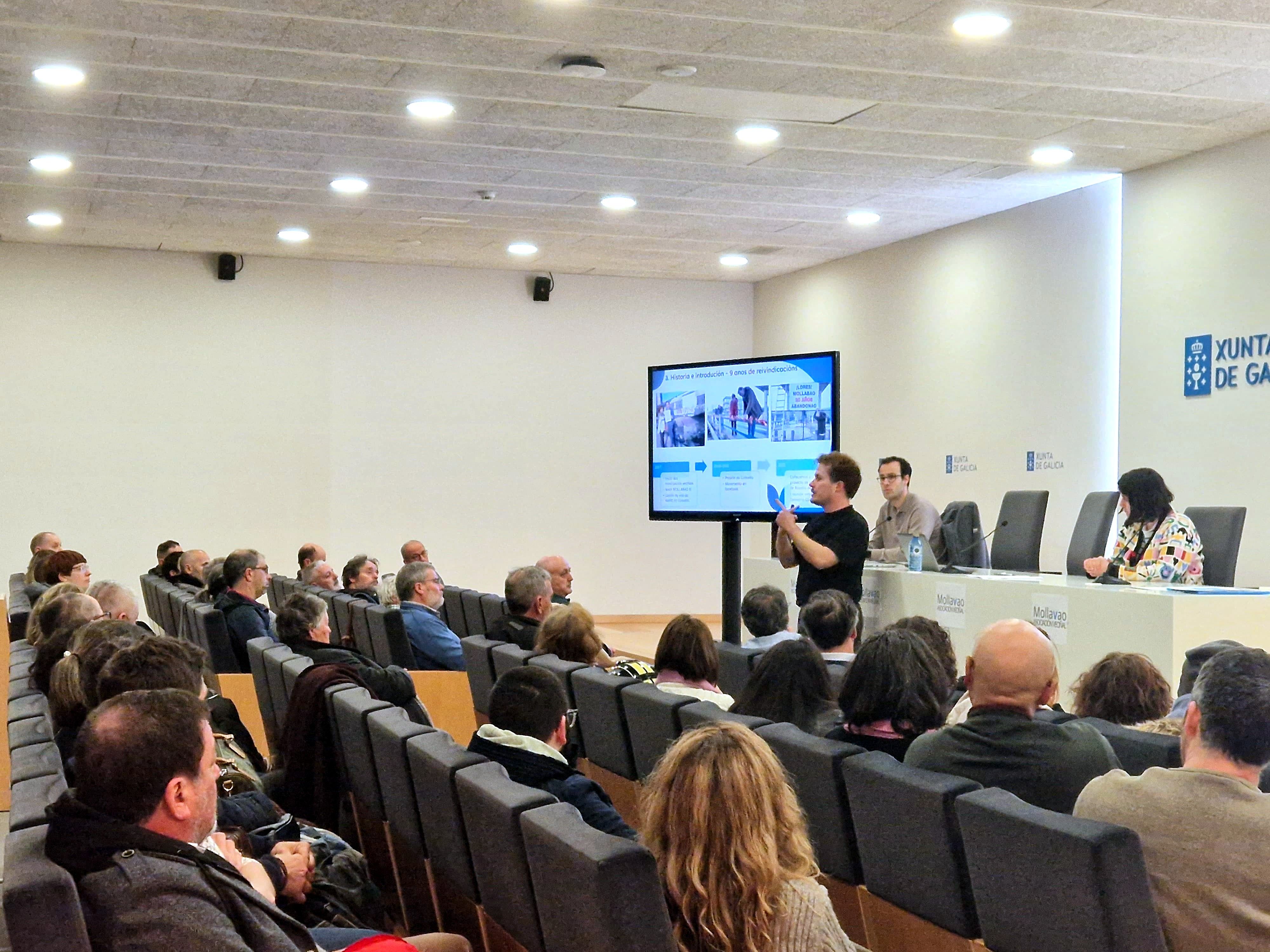 Acto de presentación de la Asociación Veciñal de Mollavao