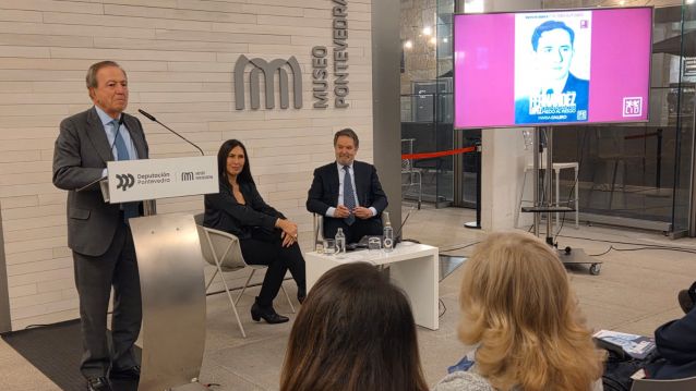 Acto no Museo de presentación do libro sobre José Fernández López Acto no Museo de presentación do libro sobre José Fernández López