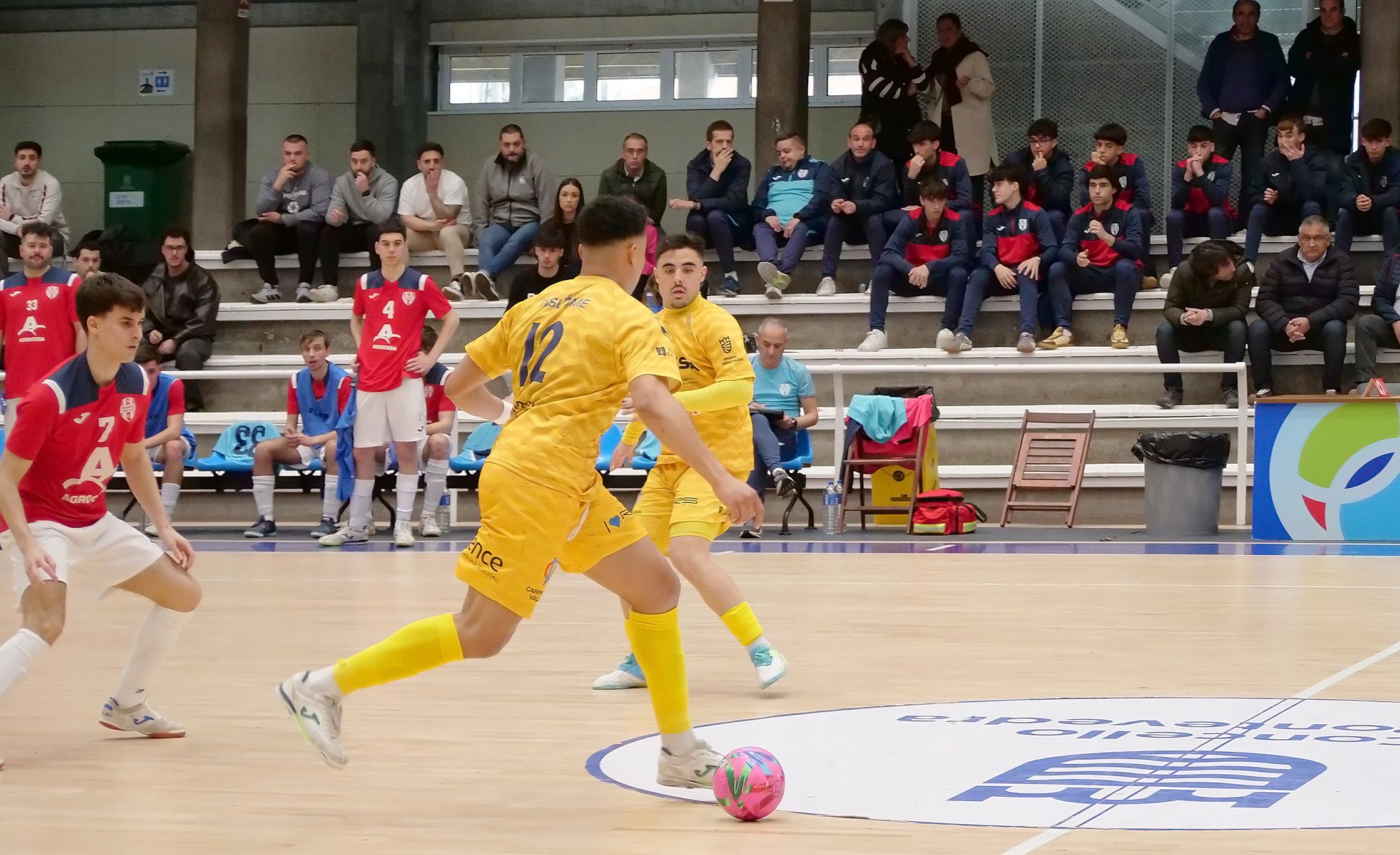 Partido entre Leis Pontevedra y Tierno Galván