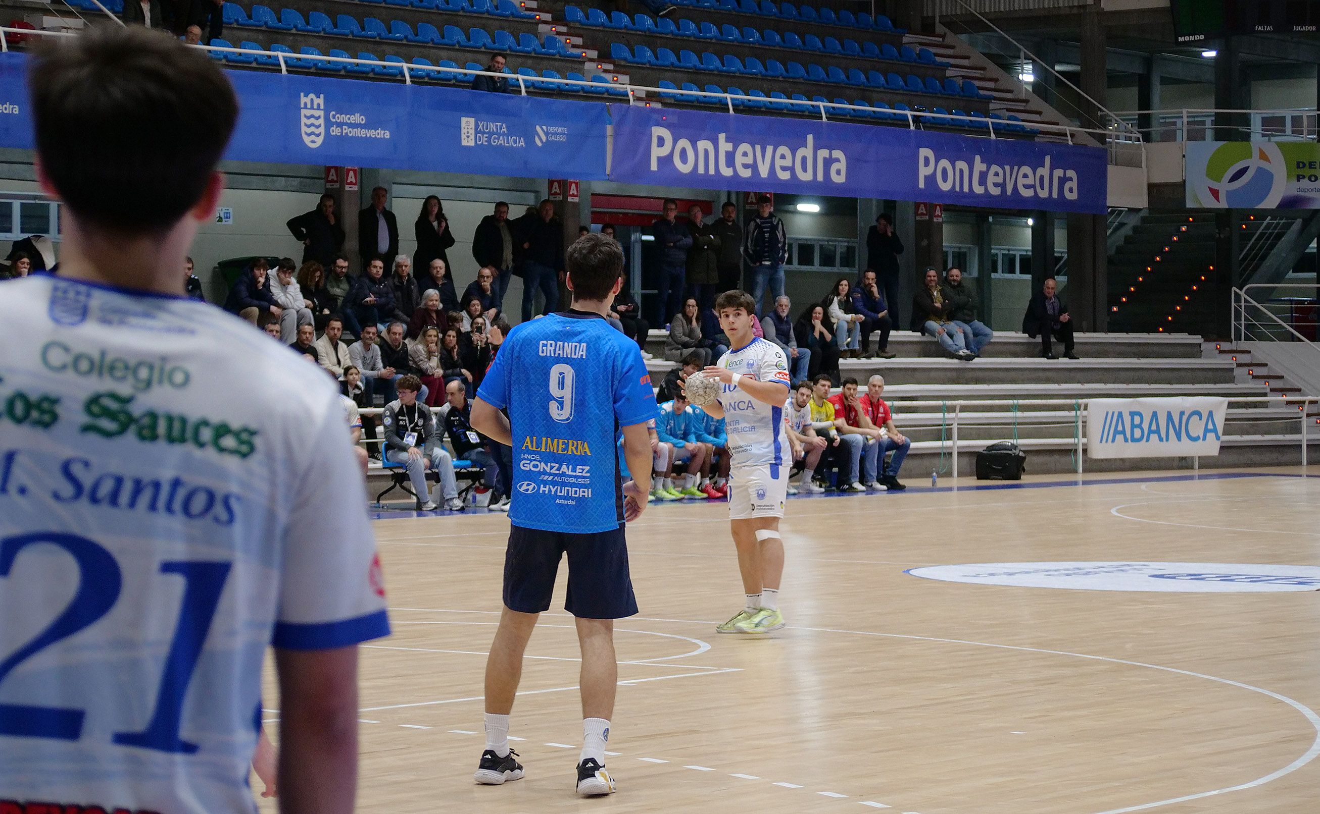 Partido entre Cisne y Confía Base Oviedo en el Municipal
