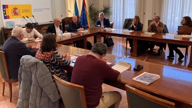 Xuntanza para falar da situación nos Praceres Xuntanza para falar da situación nos Praceres