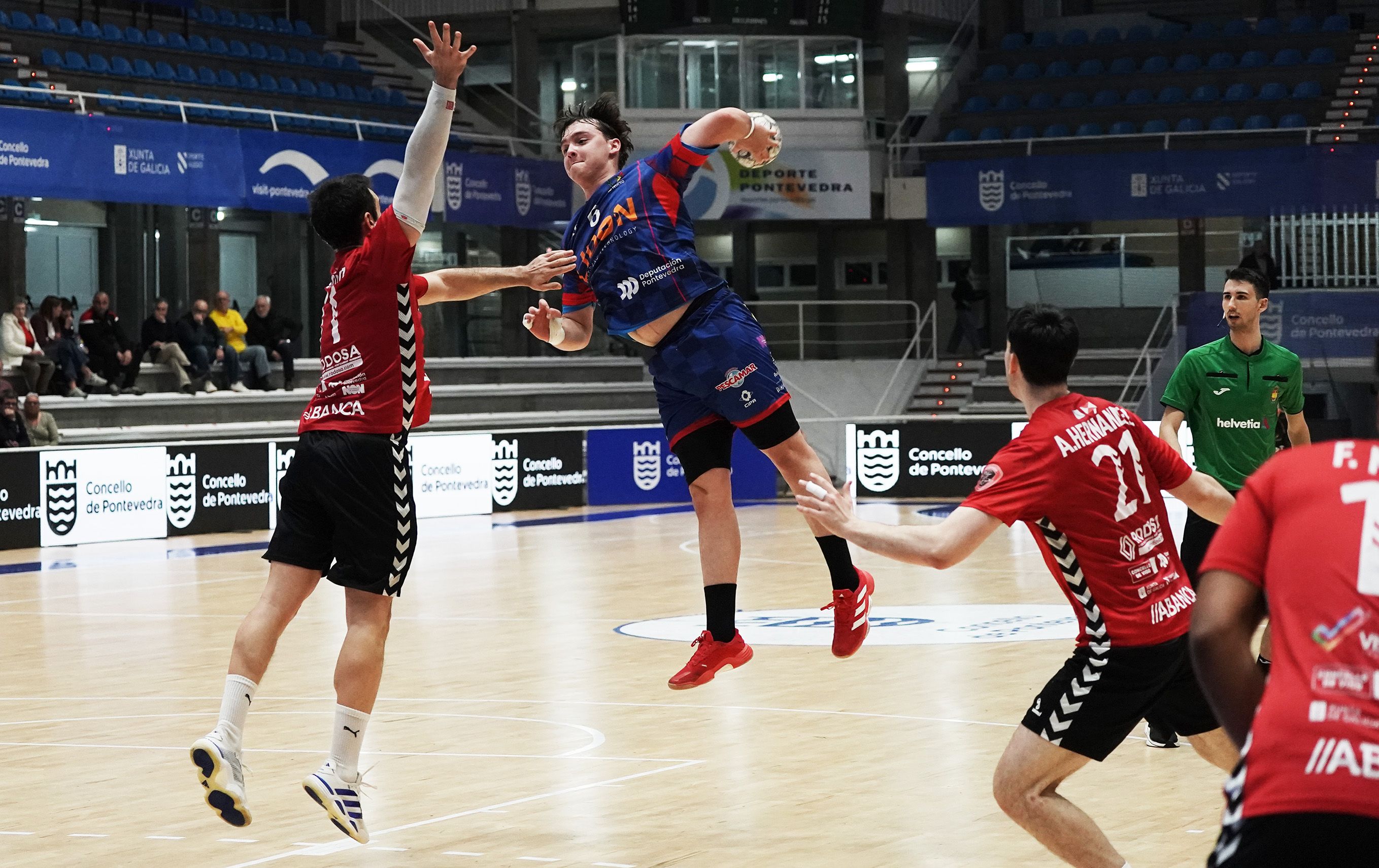 Partido de Primera Nacional entre Sociedad Deportiva Teucro y Reconquista de Vigo