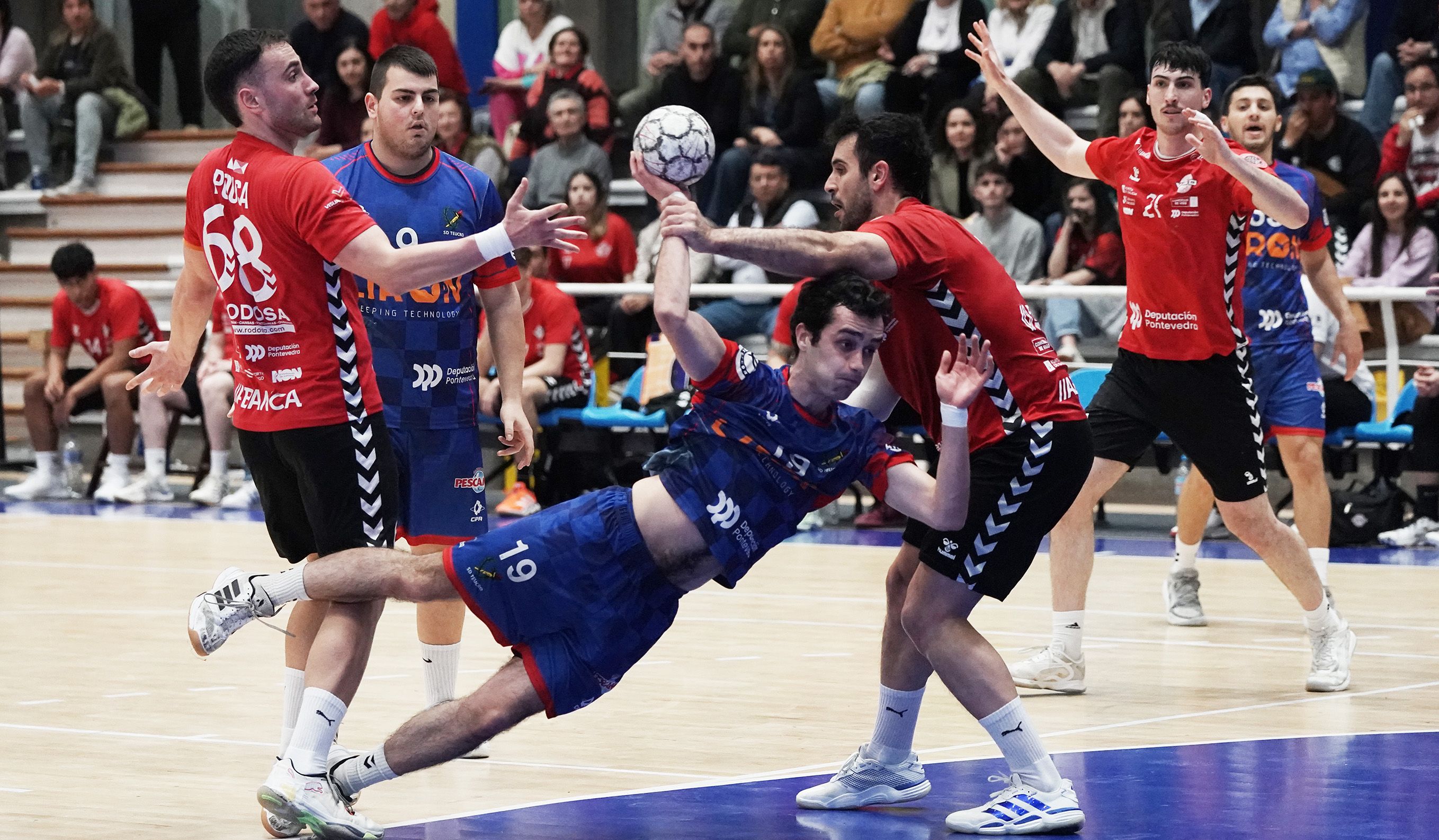 Partido de Primera Nacional entre Sociedad Deportiva Teucro y Reconquista de Vigo