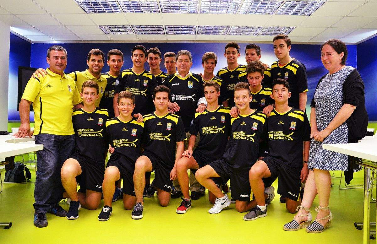 Recepción do Bora Cadete tras conseguir su ascenso a la División de Honor