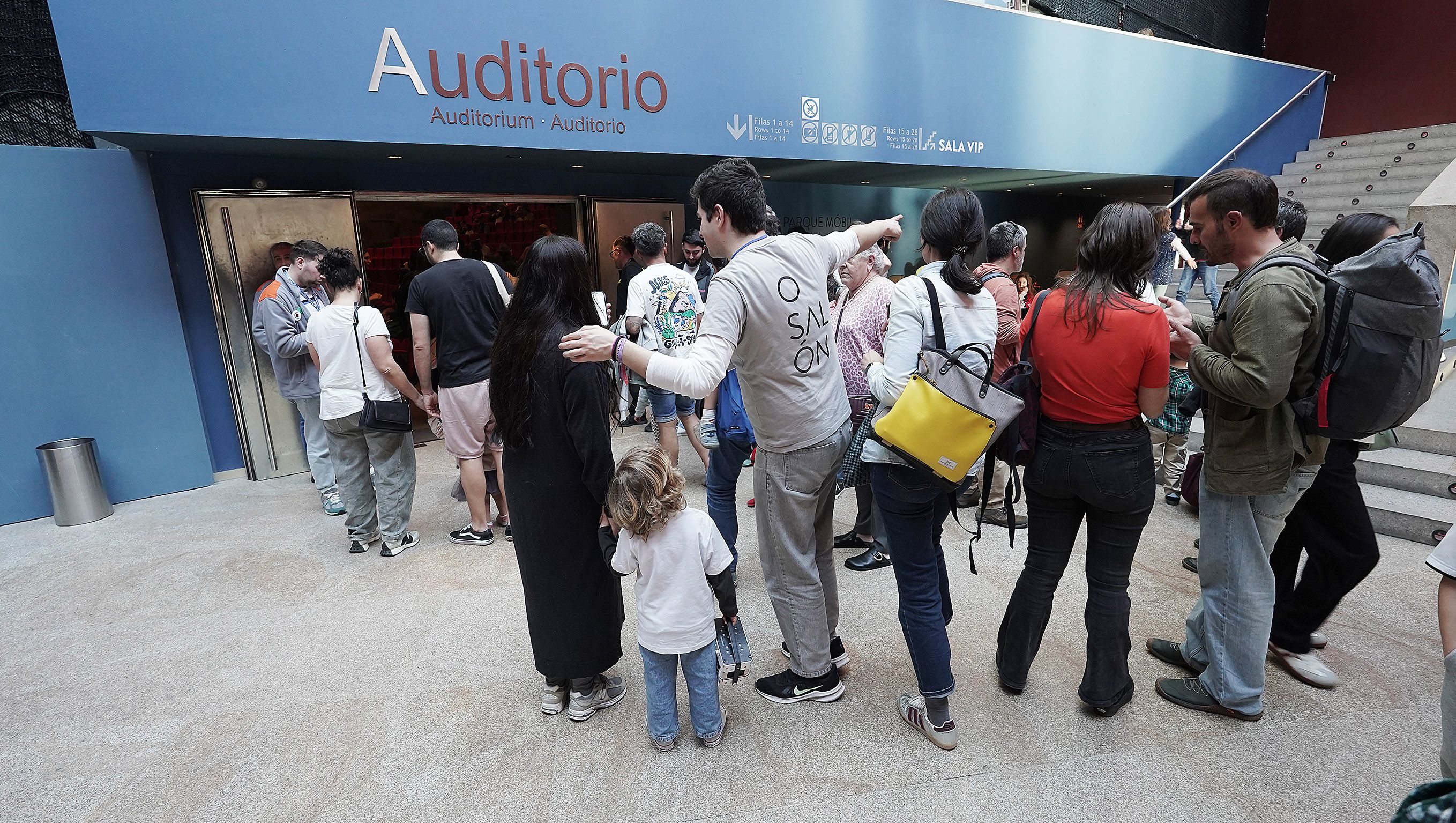 Uxía Lambona e a Banda Molona clausuran el Salón do Libro 2025