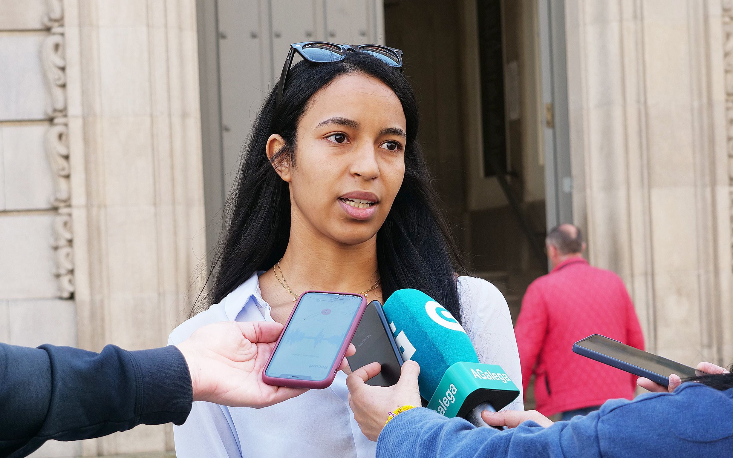Iham Mahra, hermana de Soufian Mahra