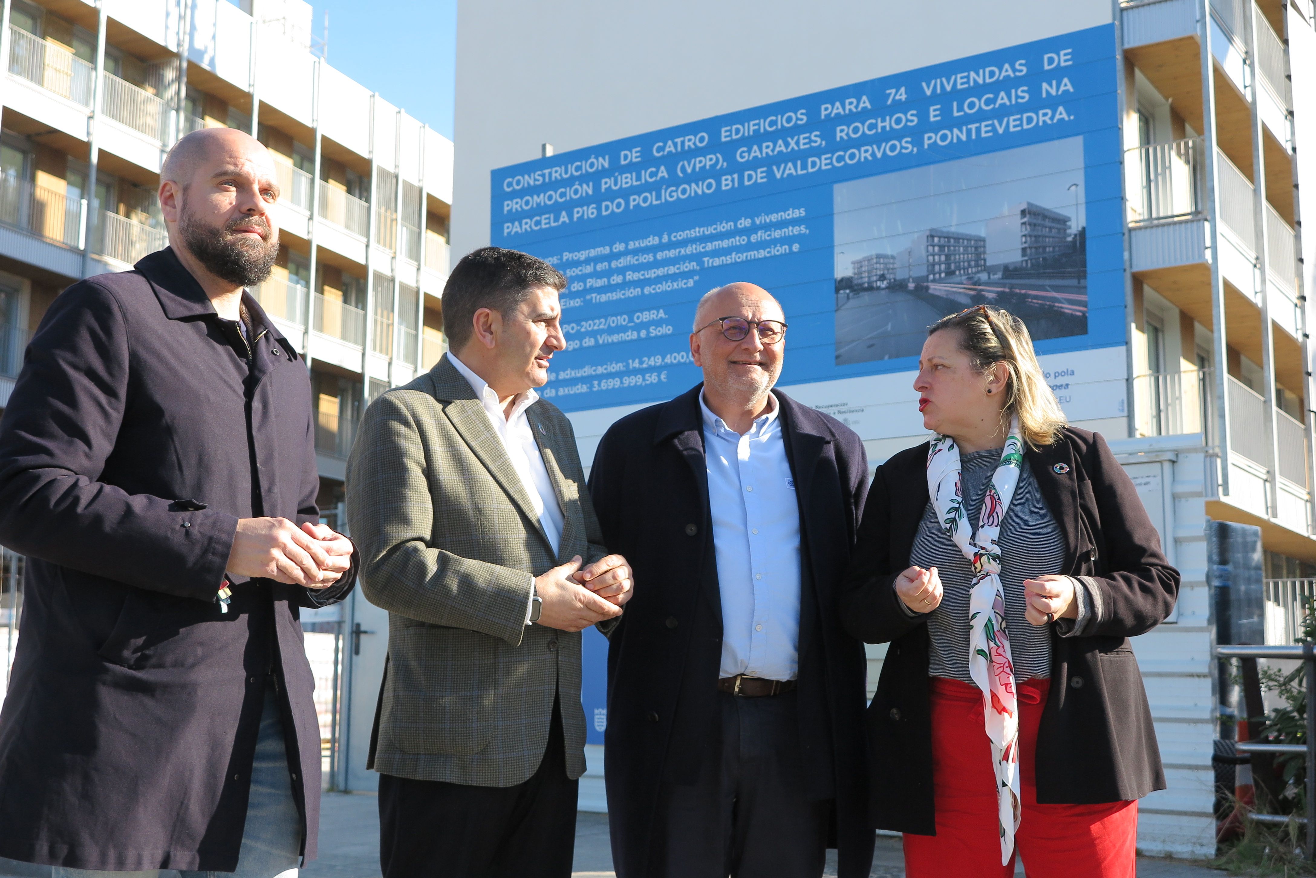 Visita do delegado do Goberno a Valdecorvos