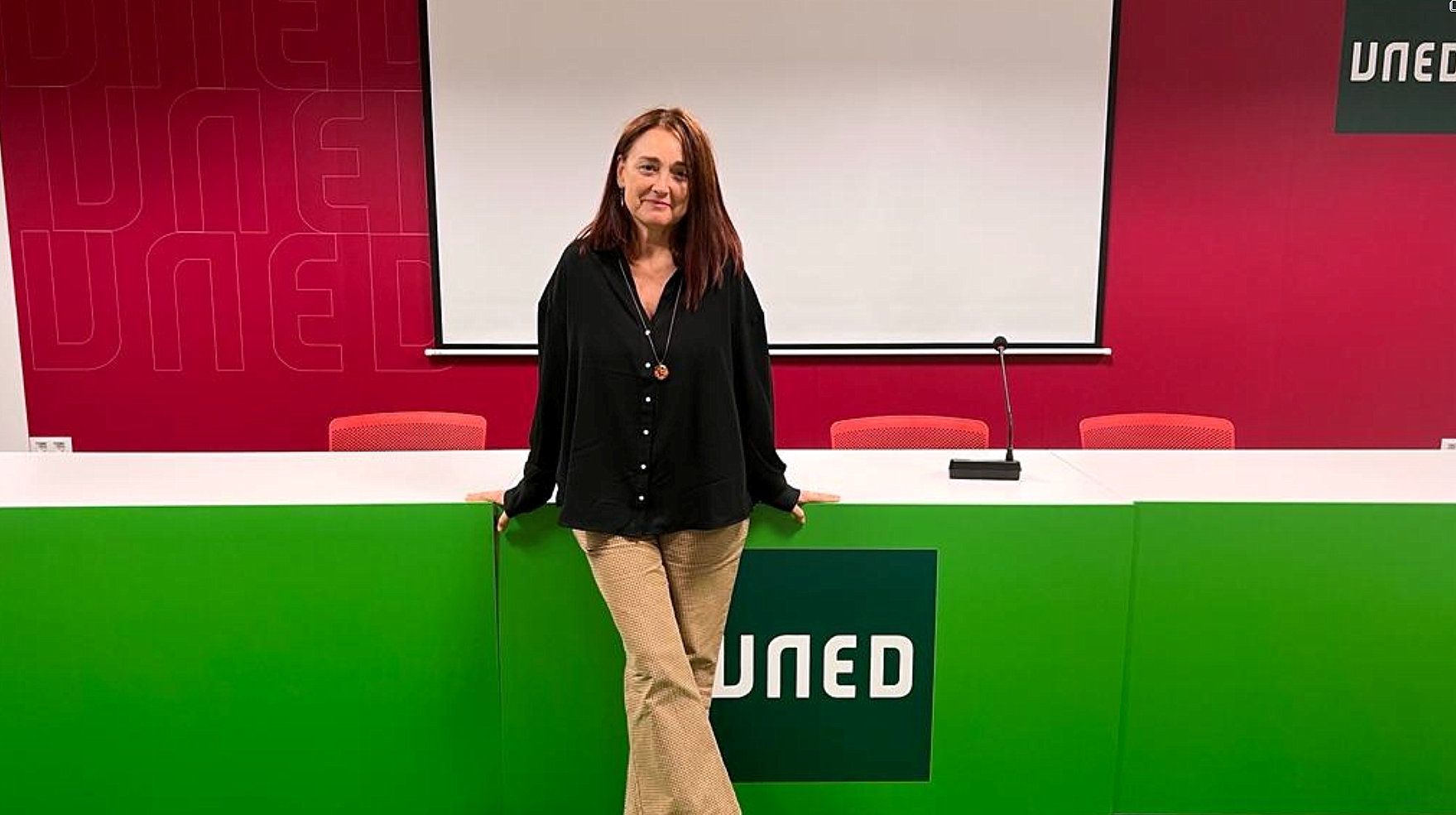 Yolanda Cruz López, ponente del curso