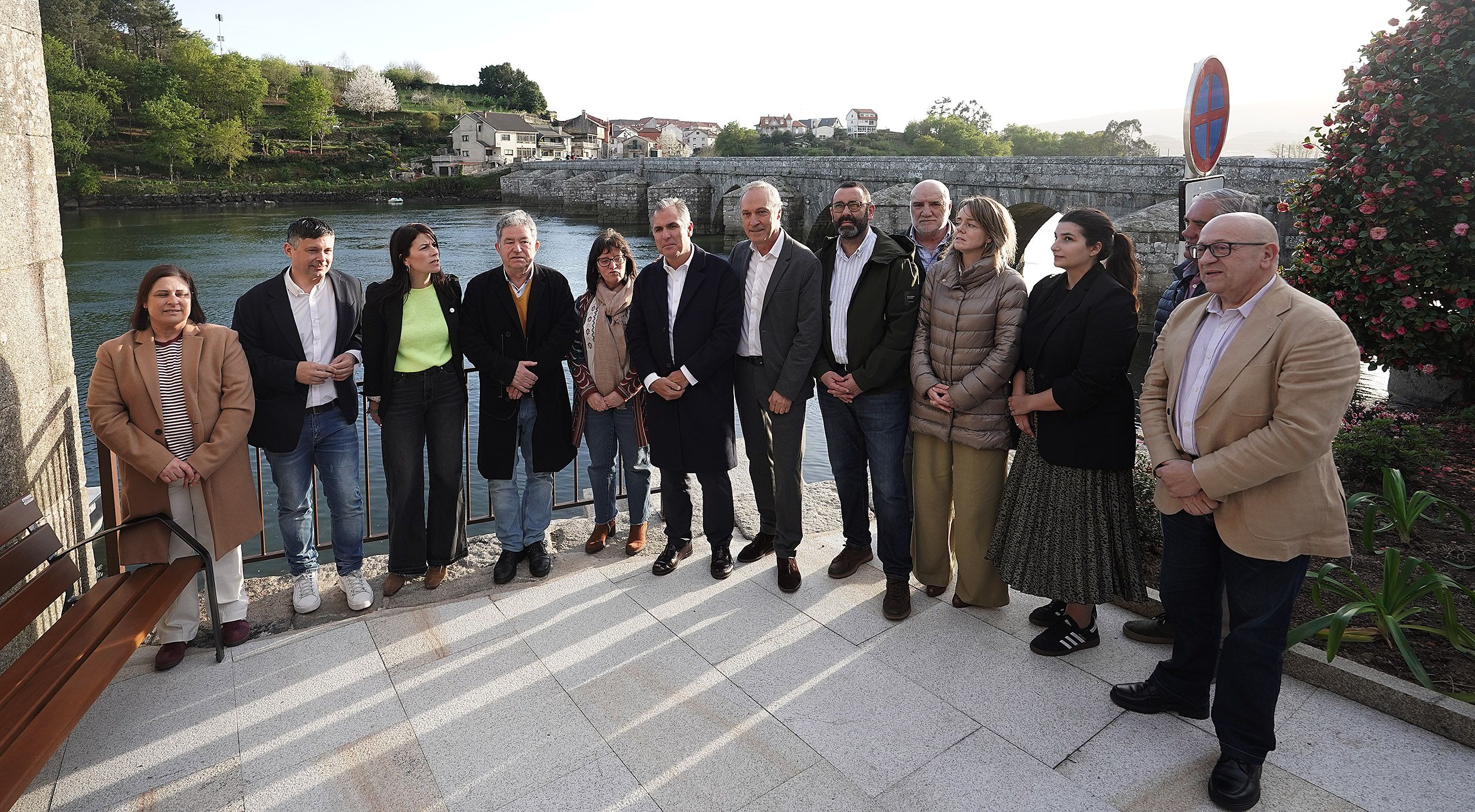 Visita institucional al puente medieval de Ponte Sampaio Visita institucional al puente medieval de Ponte Sampaio