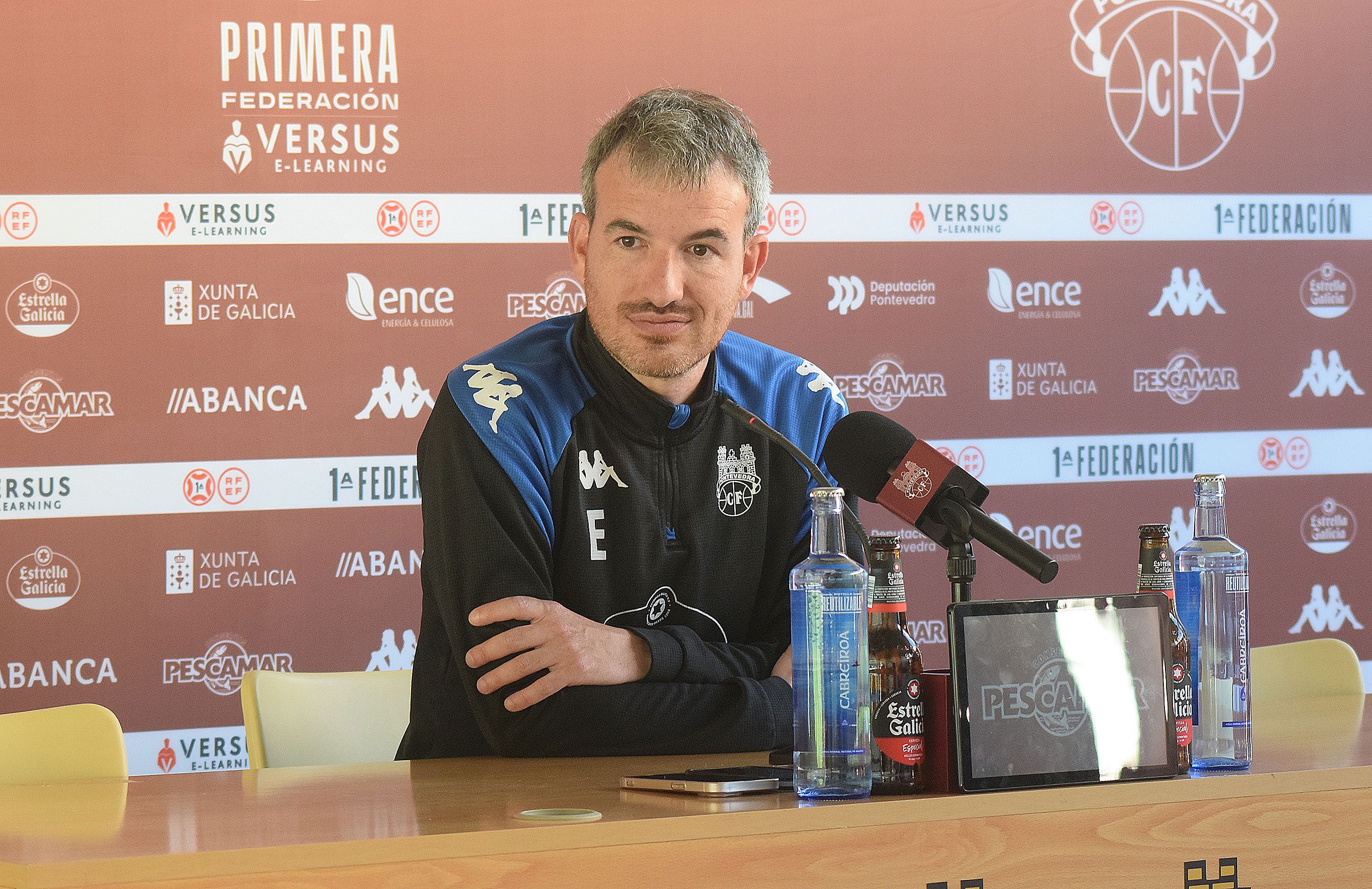 Rubén Domínguez en la rueda de prensa previa al partido con el Zamora