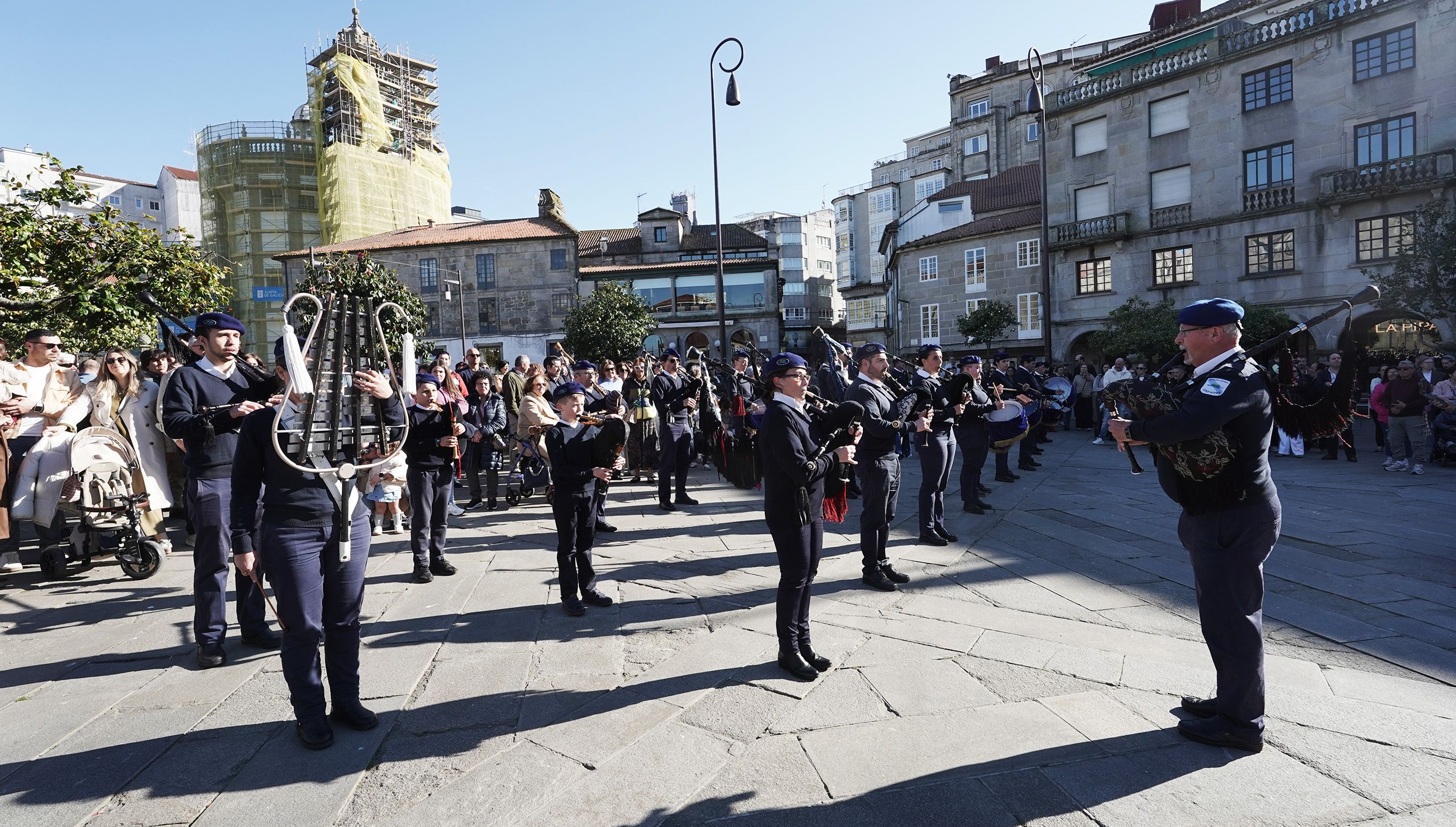 Certame de Bandas Cofrades de Pontevedra Certame de Bandas Cofrades de Pontevedra