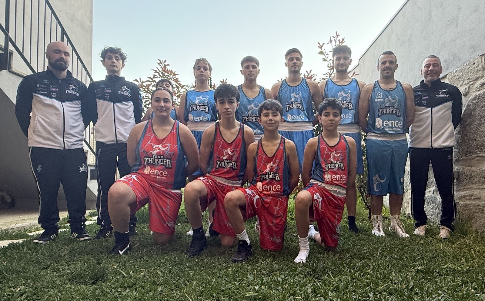 Equipo del Team Thunder en el torneo Porto Box Cup