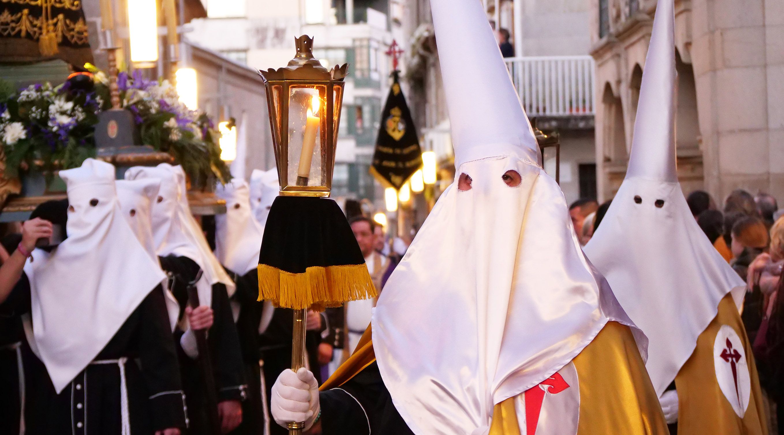 Procesión de Xesús Nazareno e María Santísima da Esperanza Procesión de Xesús Nazareno e María Santísima da Esperanza