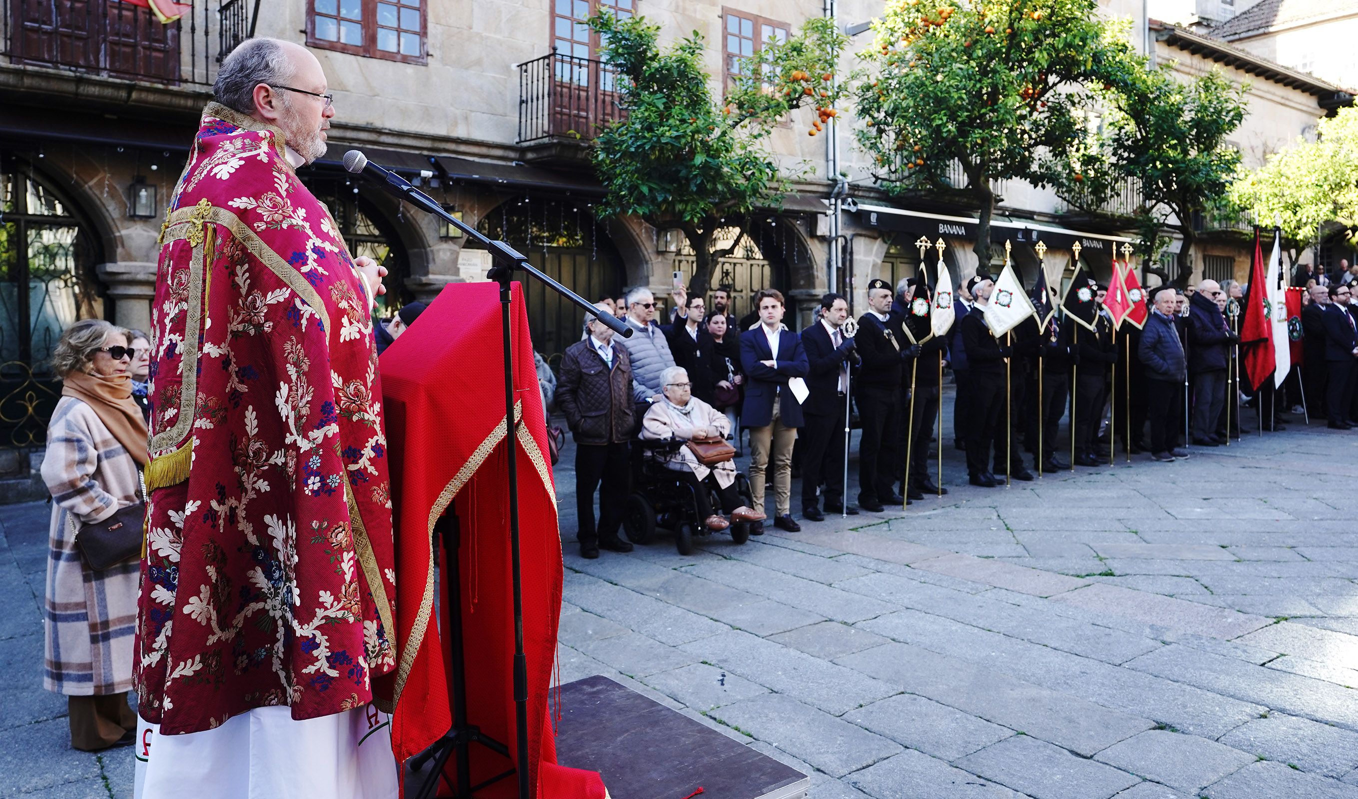 Procesión do 'Encontro' con Viacrucis Penitencial na Semana Santa de Pontevedra