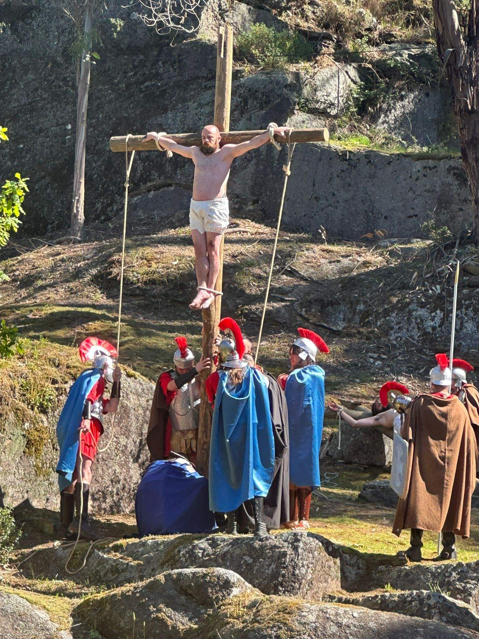 Vía Crucis da Semana Santa de Paradela Vía Crucis da Semana Santa de Paradela