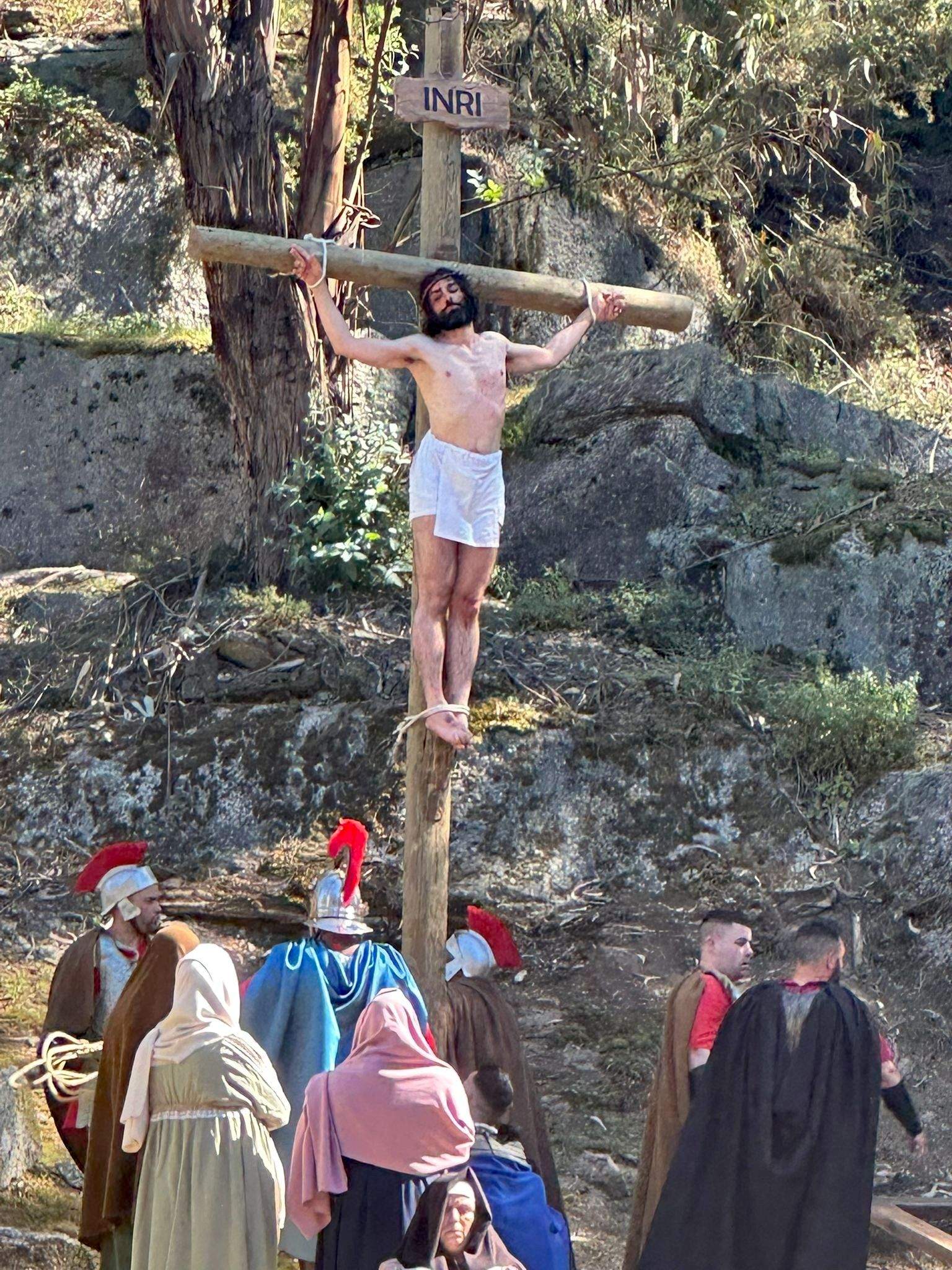 Vía Crucis da Semana Santa de Paradela Vía Crucis da Semana Santa de Paradela