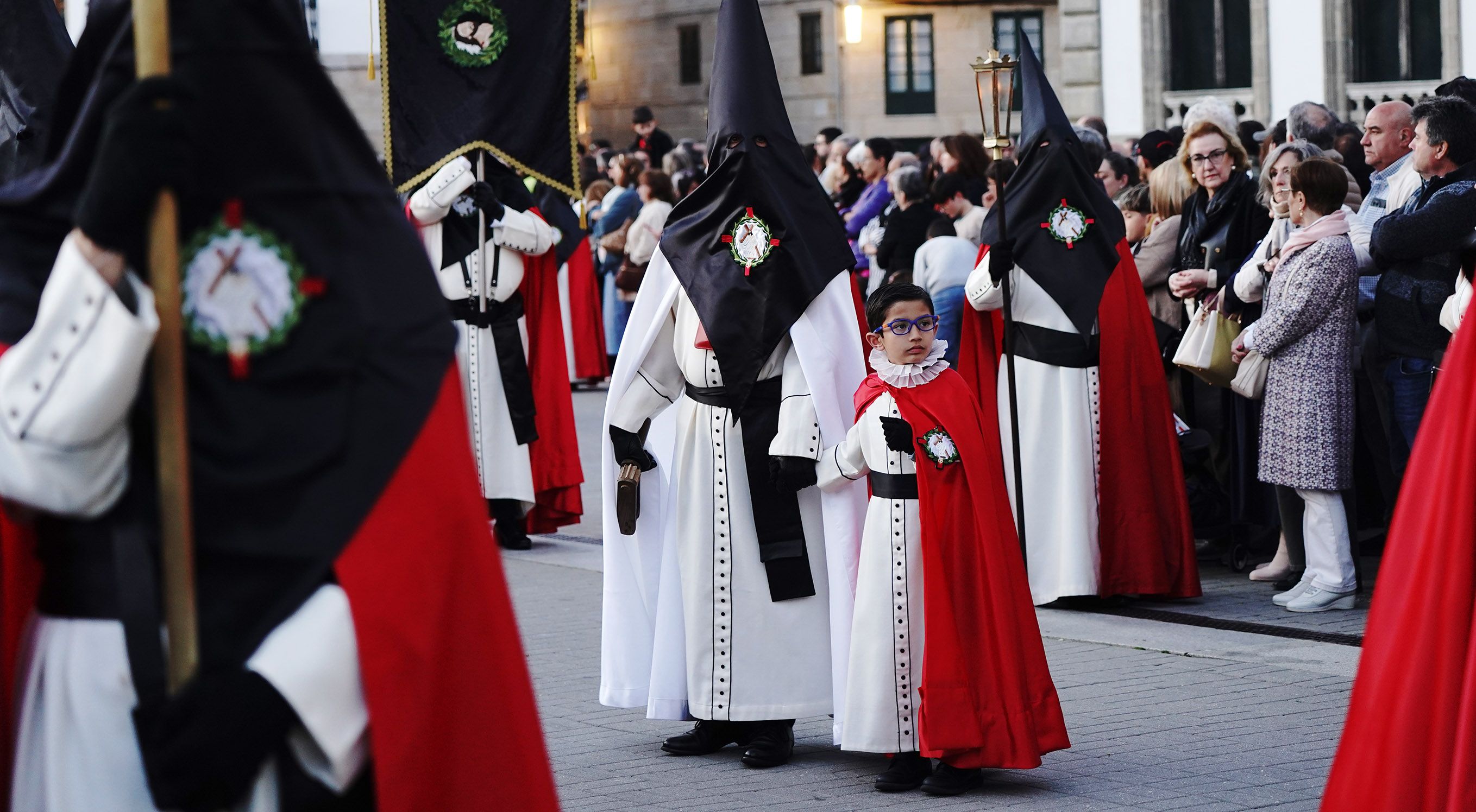 Procesión del Santo Entierro en la Semana Santa 2026 Procesión del Santo Entierro en la Semana Santa 2026