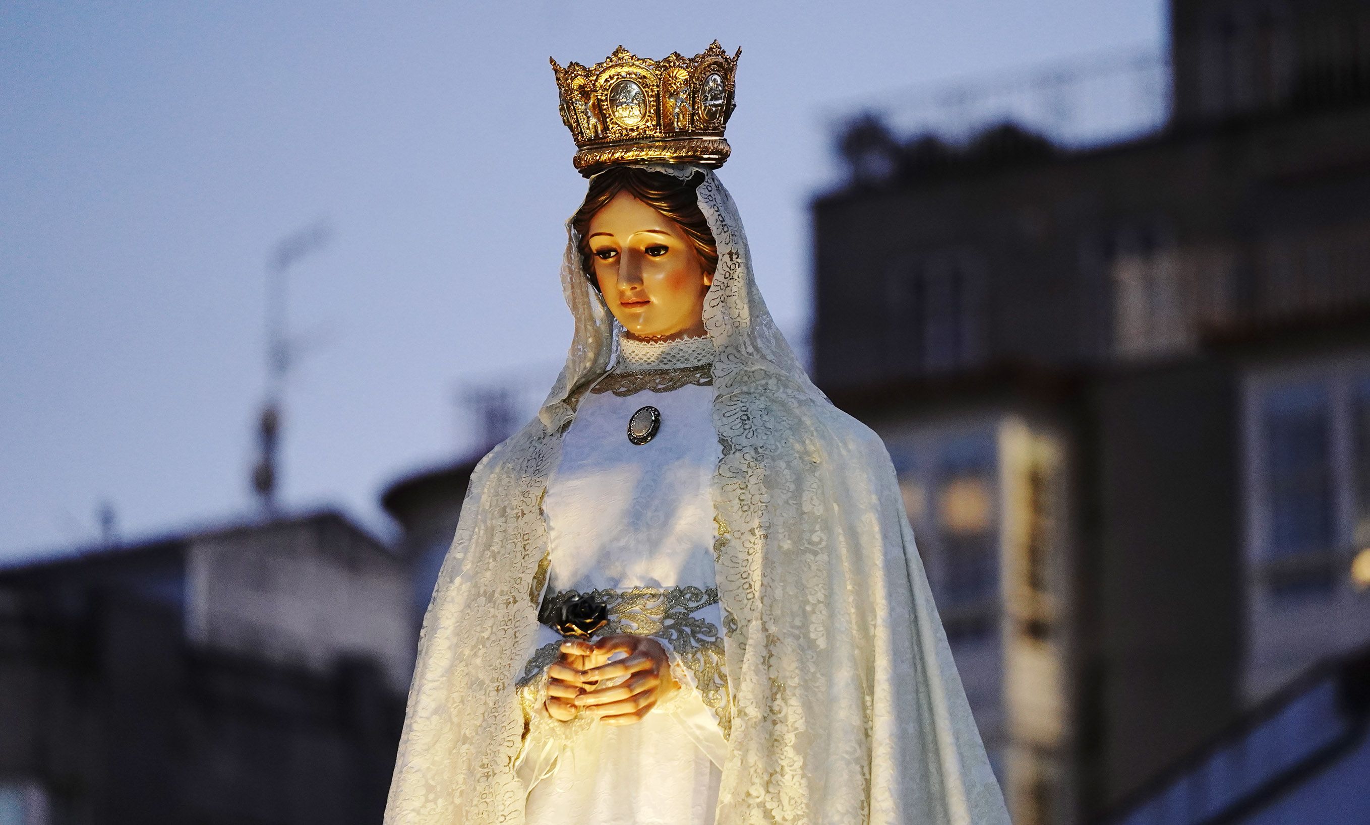 Procesión do Encontro de Xesús Resucitado que pecha a Semana Santa de Pontevedra Procesión do Encontro de Xesús Resucitado que pecha a Semana Santa de Pontevedra