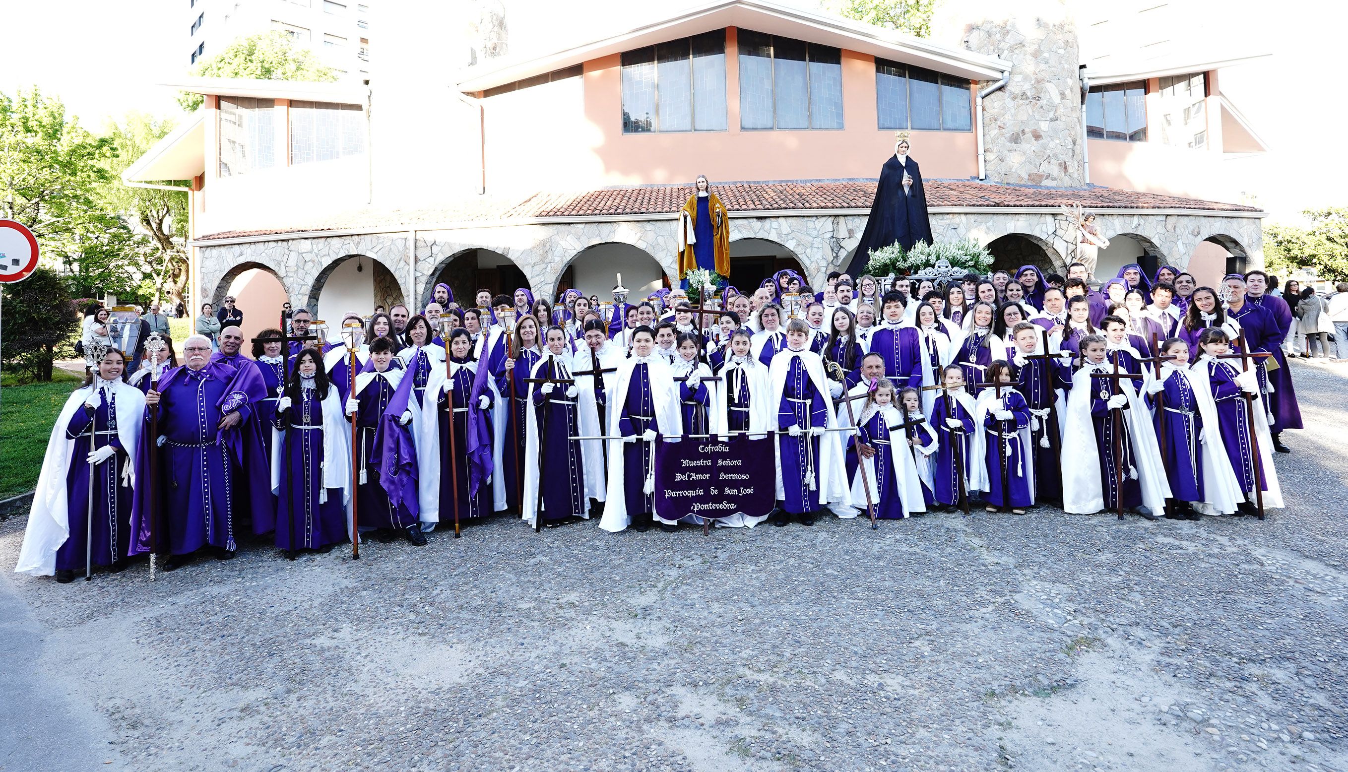 Procesión do Encontro de Xesús Resucitado que pecha a Semana Santa de Pontevedra Procesión do Encontro de Xesús Resucitado que pecha a Semana Santa de Pontevedra
