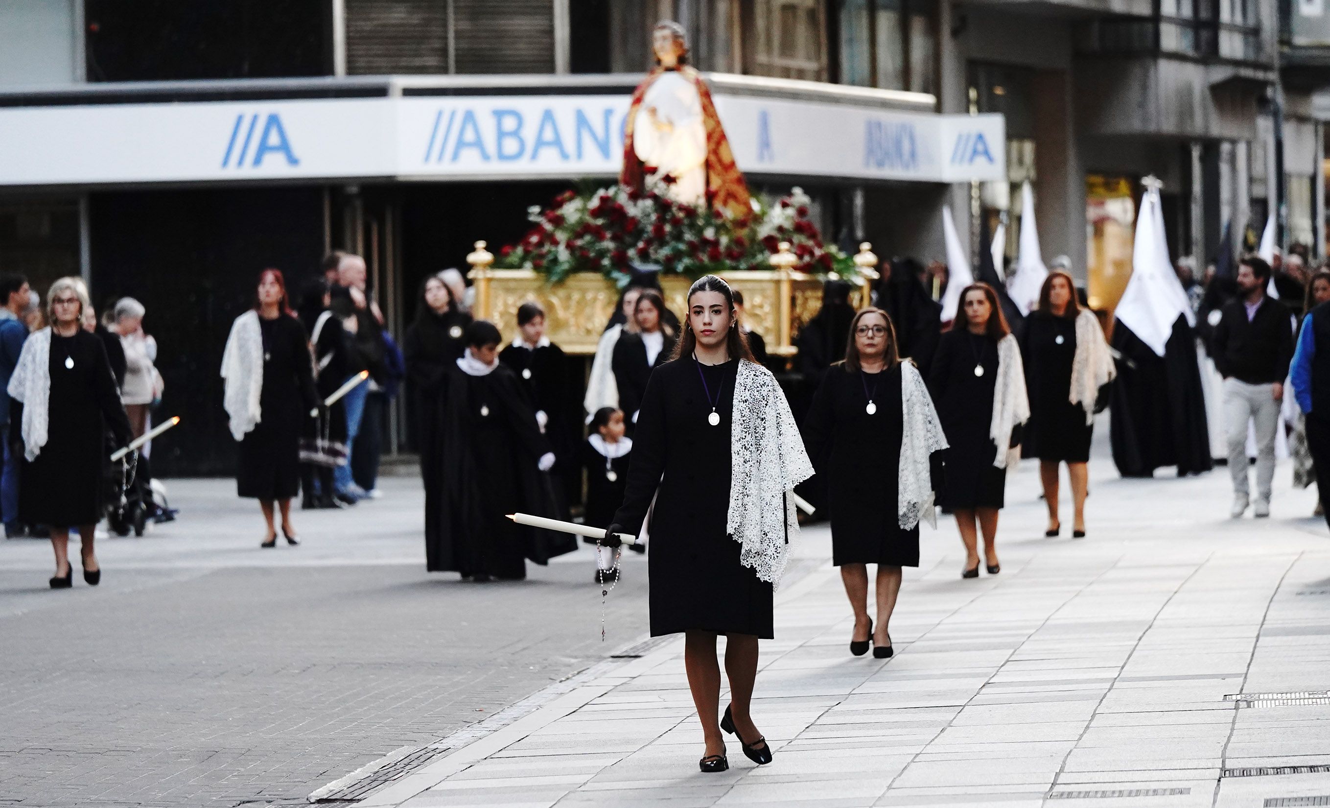 Procesión do Encontro de Xesús Resucitado que pecha a Semana Santa de Pontevedra Procesión do Encontro de Xesús Resucitado que pecha a Semana Santa de Pontevedra