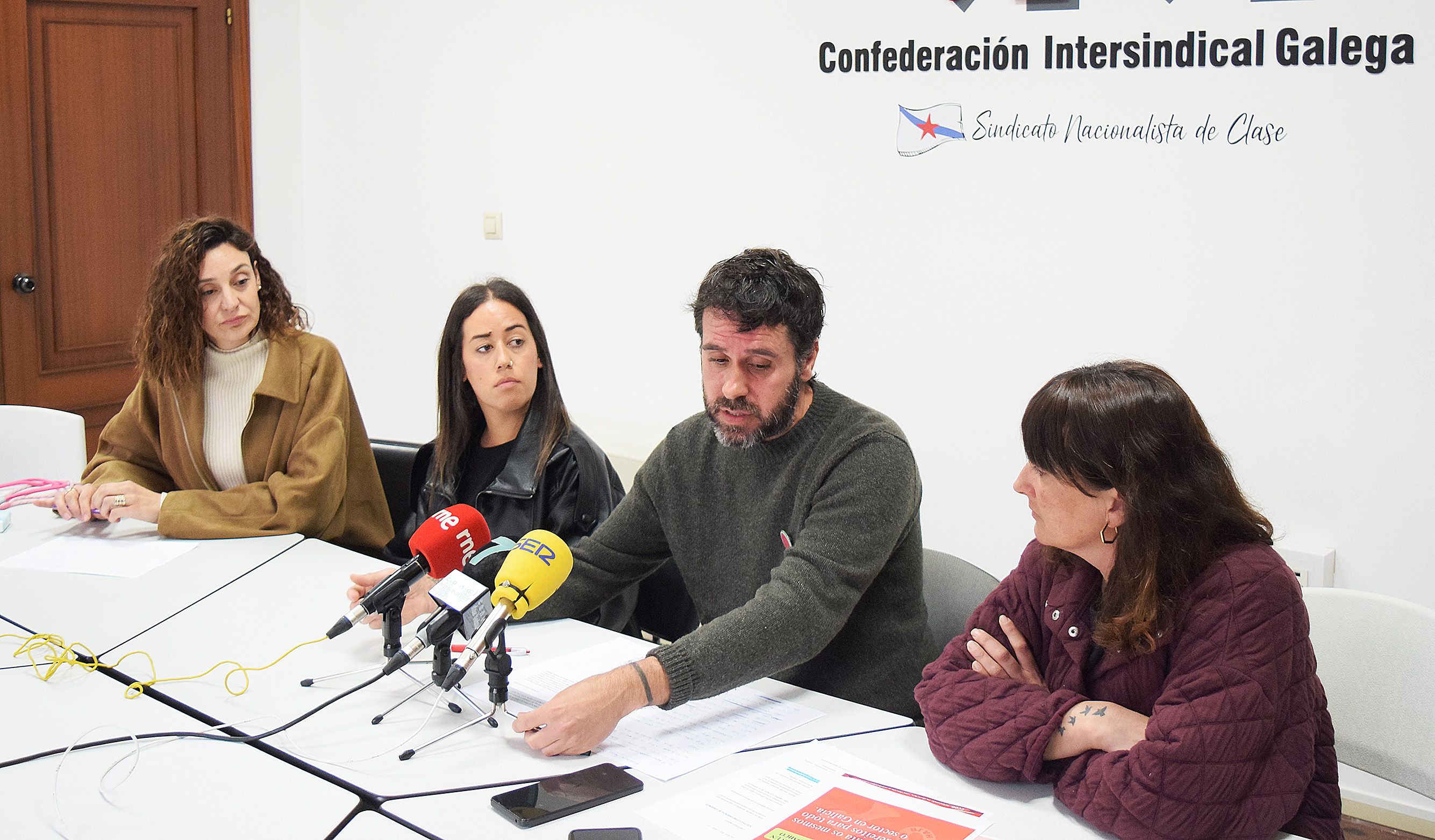 Jara González, Lorena, Iván Veiga y Diana Rodríguez