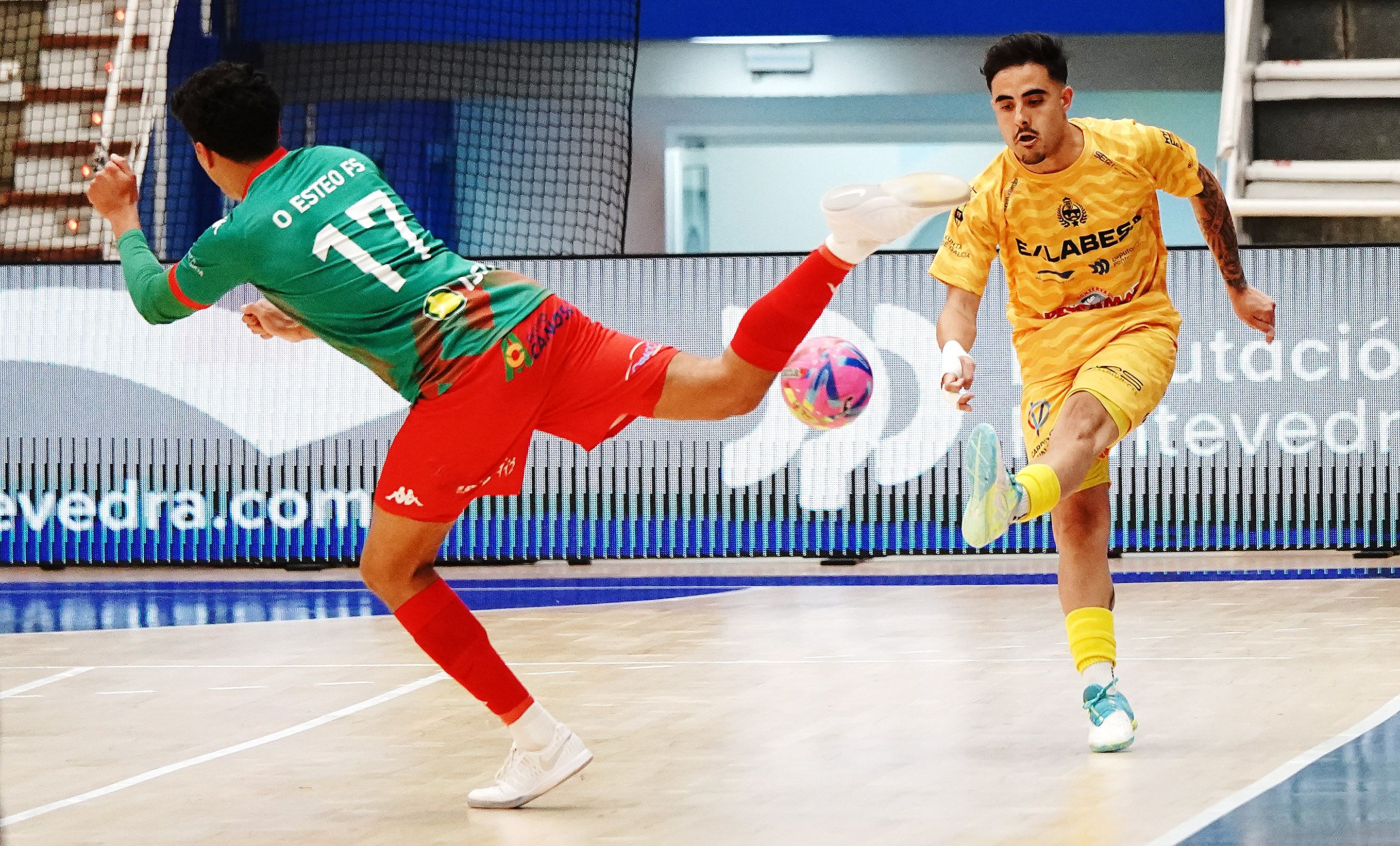 Partido entre Leis Pontevedra y O Esteo FS