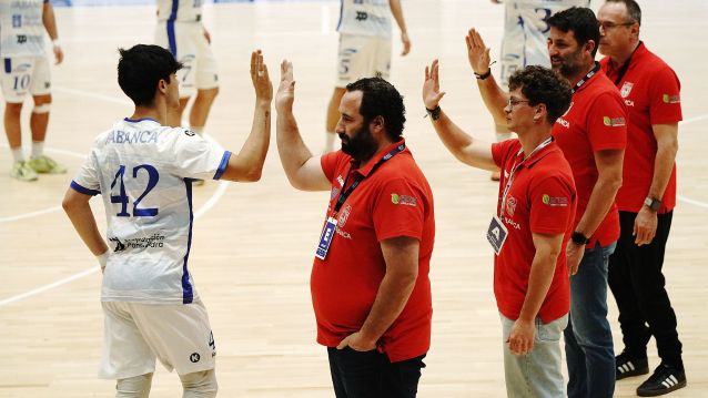 Partido entre Cisne y Club Balonmano Soria en el Municipal Partido entre Cisne y Club Balonmano Soria en el Municipal