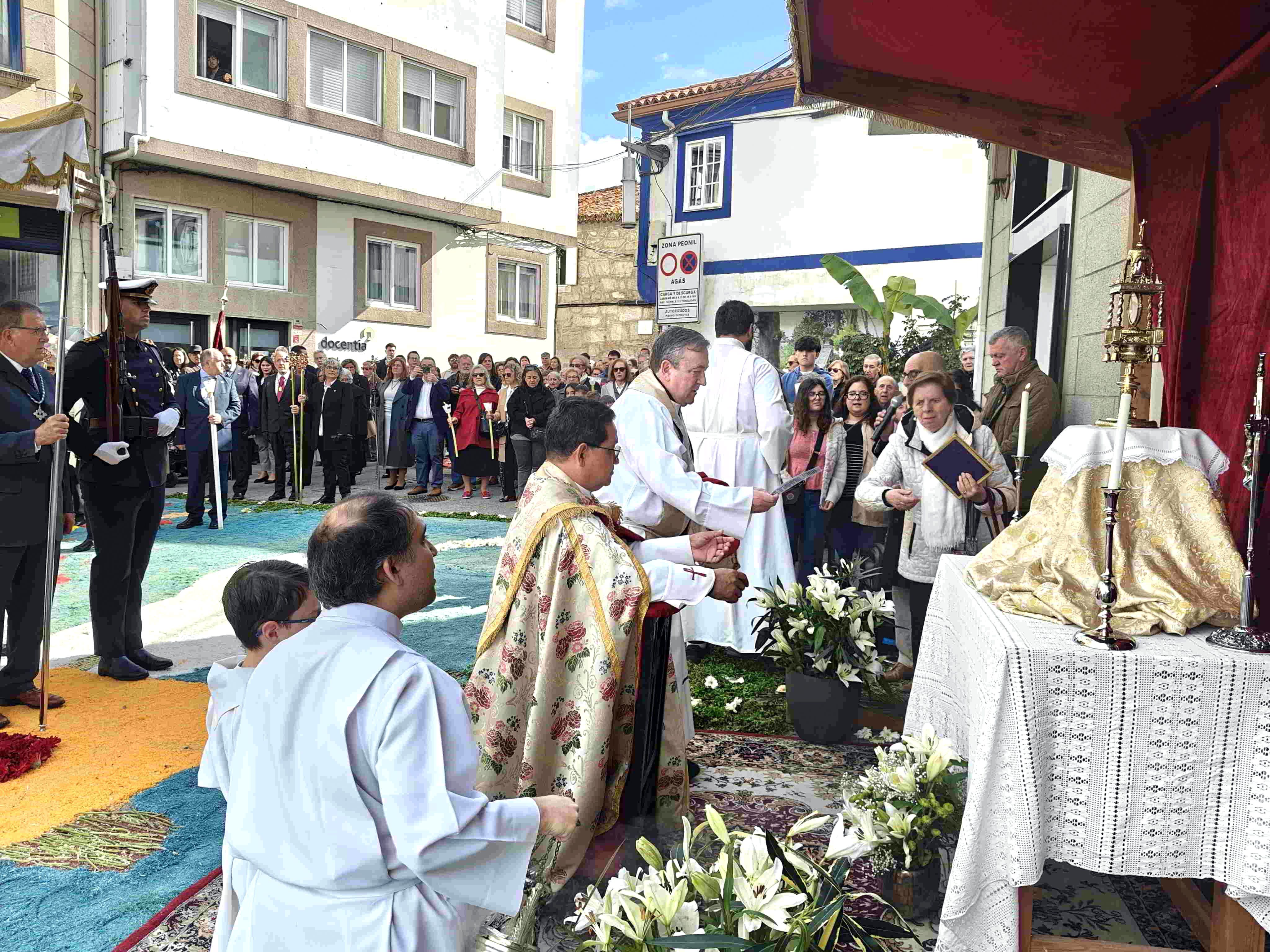 Procesión de la Comunión de Pascua (Viático) Procesión de la Comunión de Pascua (Viático)