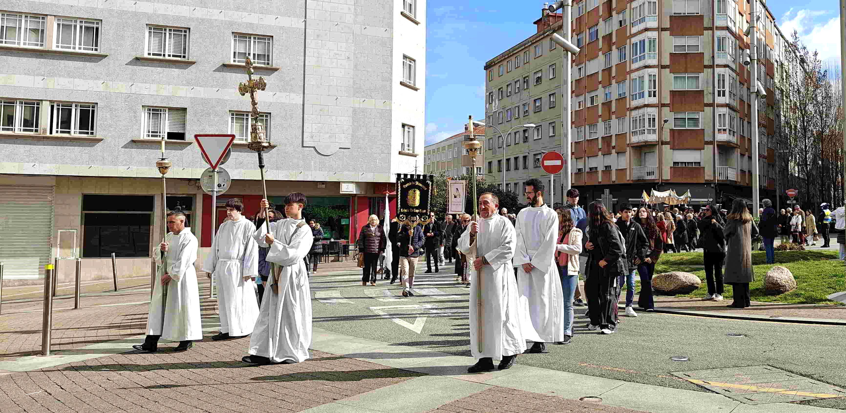 Procesión de la Comunión de Pascua (Viático) Procesión de la Comunión de Pascua (Viático)