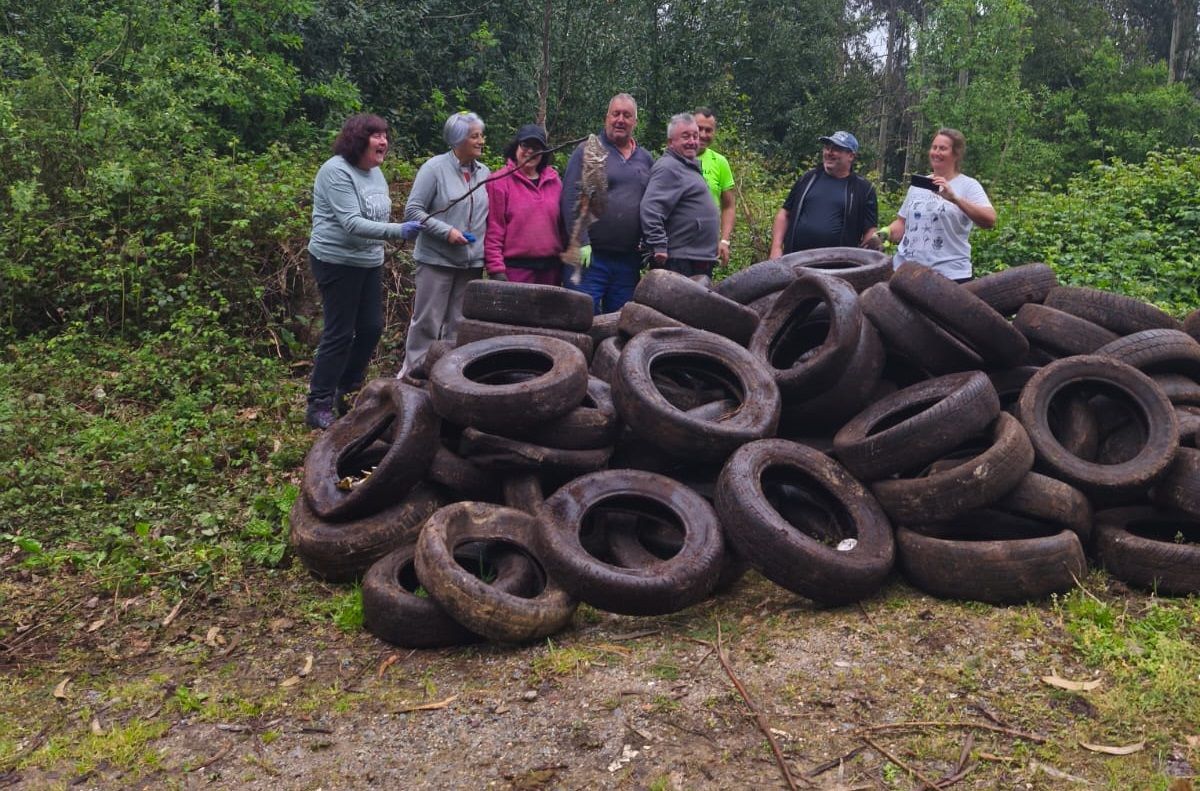 Recollida pneumaticos do monte