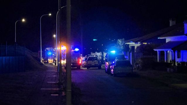 Servizos de Emerxencias no lugar do accidente na rúa Dinamarca