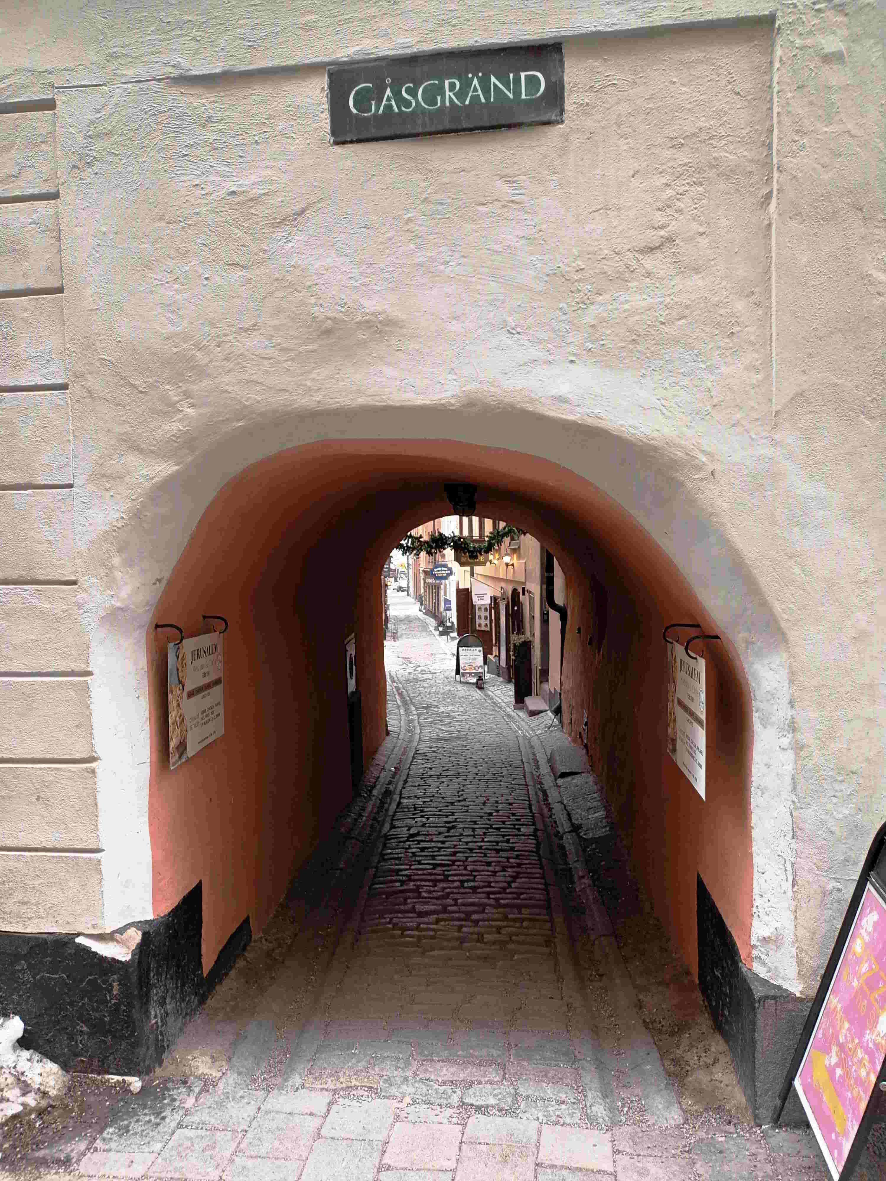 Gamla Stan. Arco nunha rúa