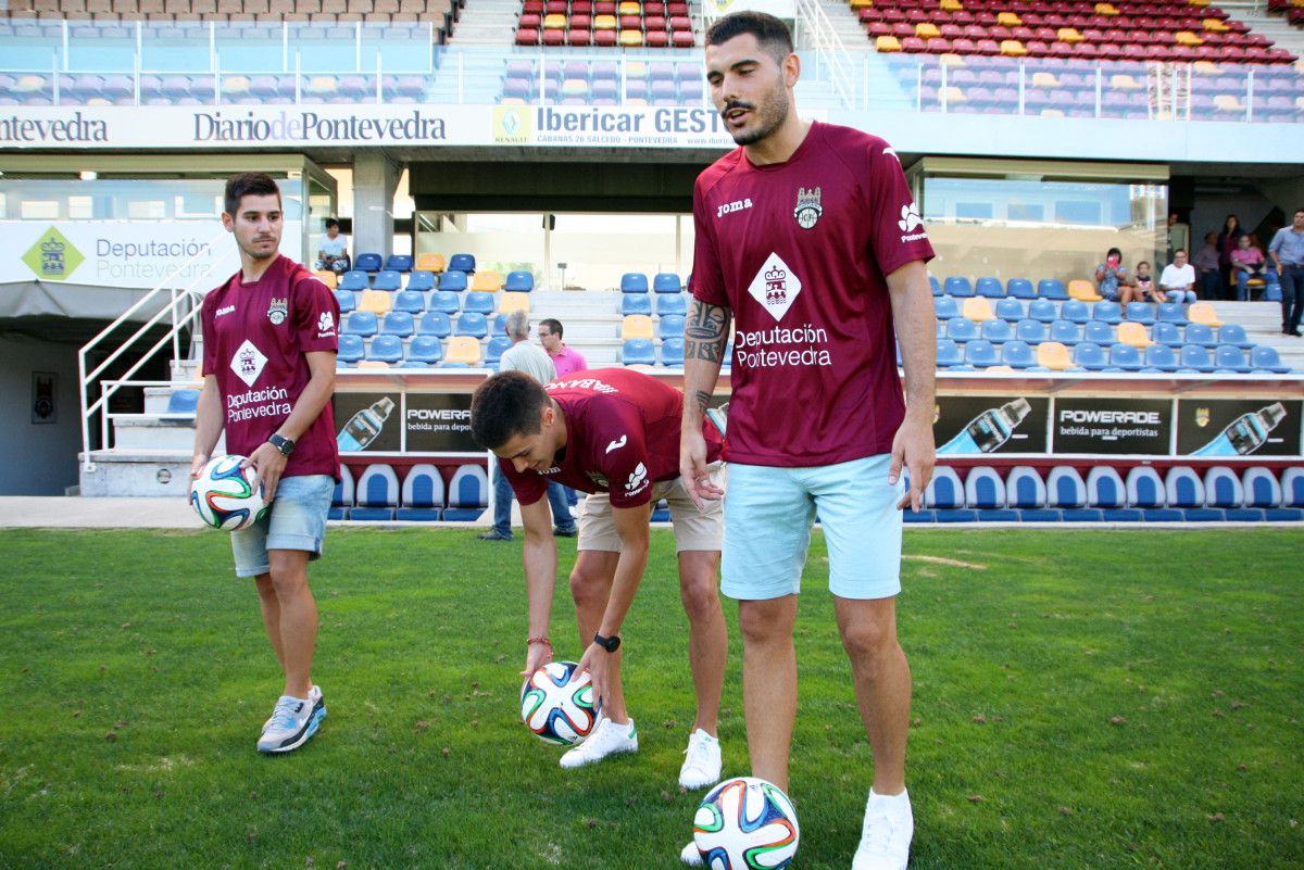 Jandrín, Miky e Álex Fernández na súa presentación co Pontevedra