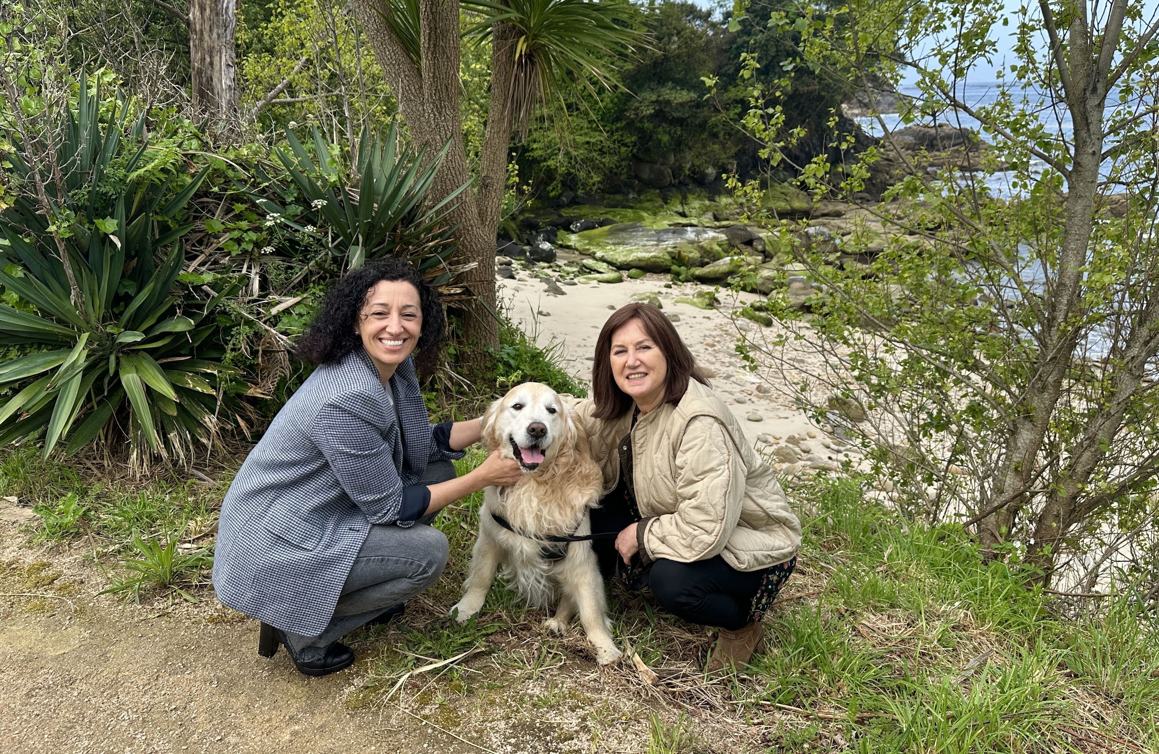Marián Sanmartín e Cristina Acuña na Praia da Ribeira Pequena