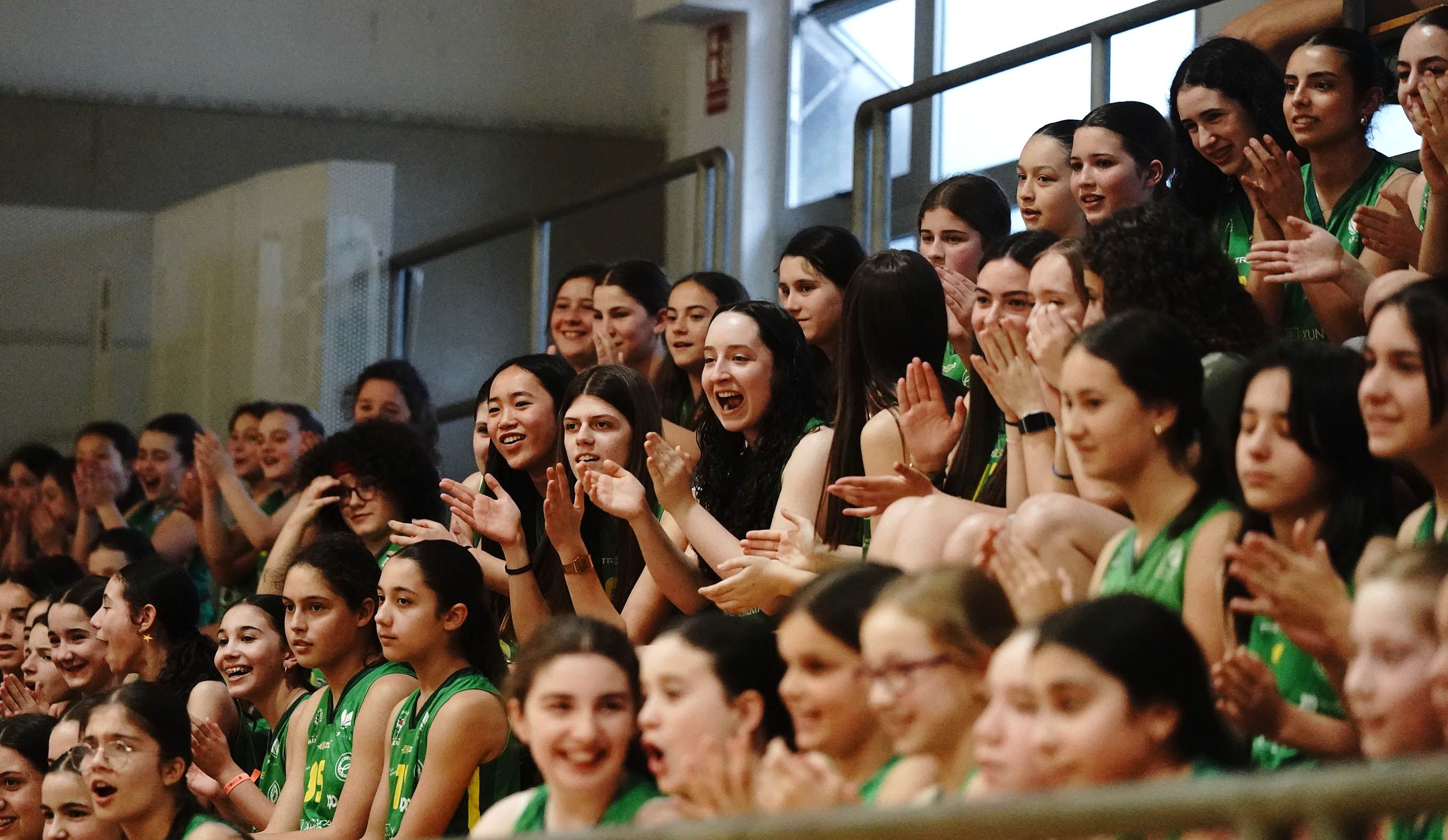 Presentación de equipos del Club Baloncesto Arxil 25-26 Presentación de equipos del Club Baloncesto Arxil 25-26