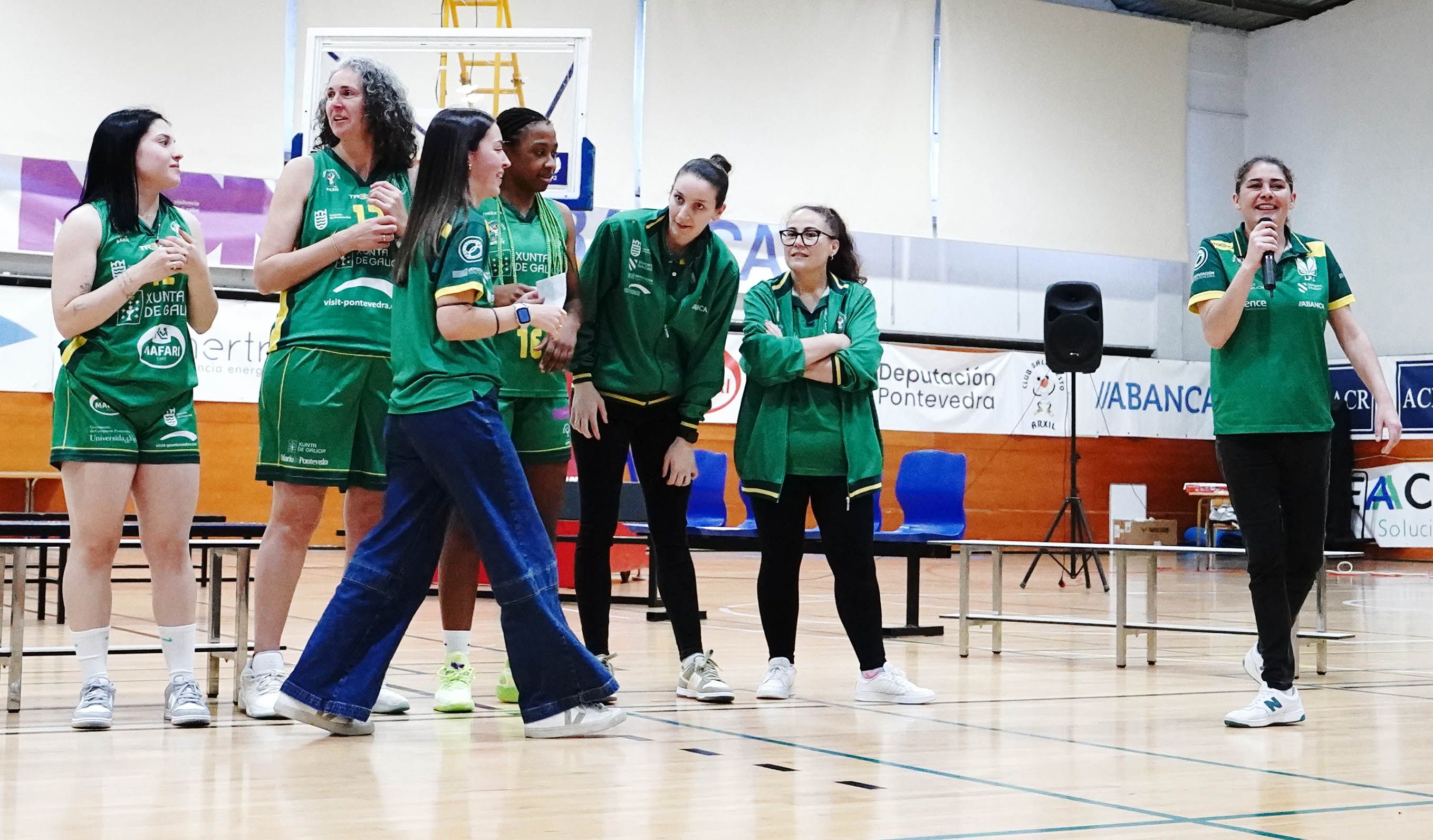Presentación de equipos del Club Baloncesto Arxil 25-26 Presentación de equipos del Club Baloncesto Arxil 25-26