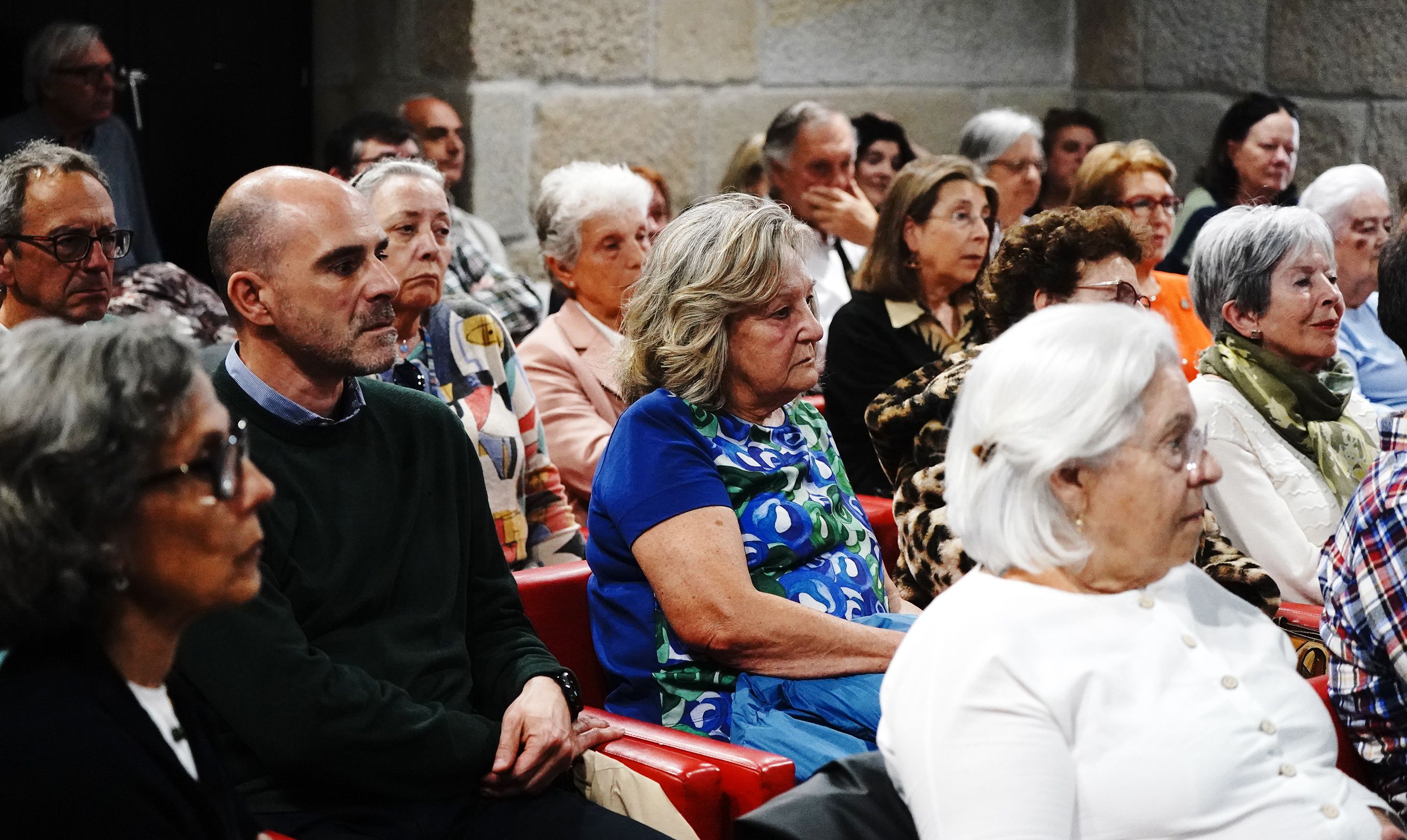Charla 'Las mujeres en el periodismo gallego: la crónica revelada' Charla 'Las mujeres en el periodismo gallego: la crónica revelada'