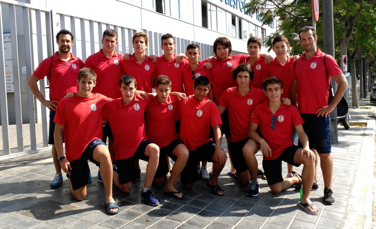 Equipo cadete do Waterpolo Galaico que acudiu ao Campionato de España
