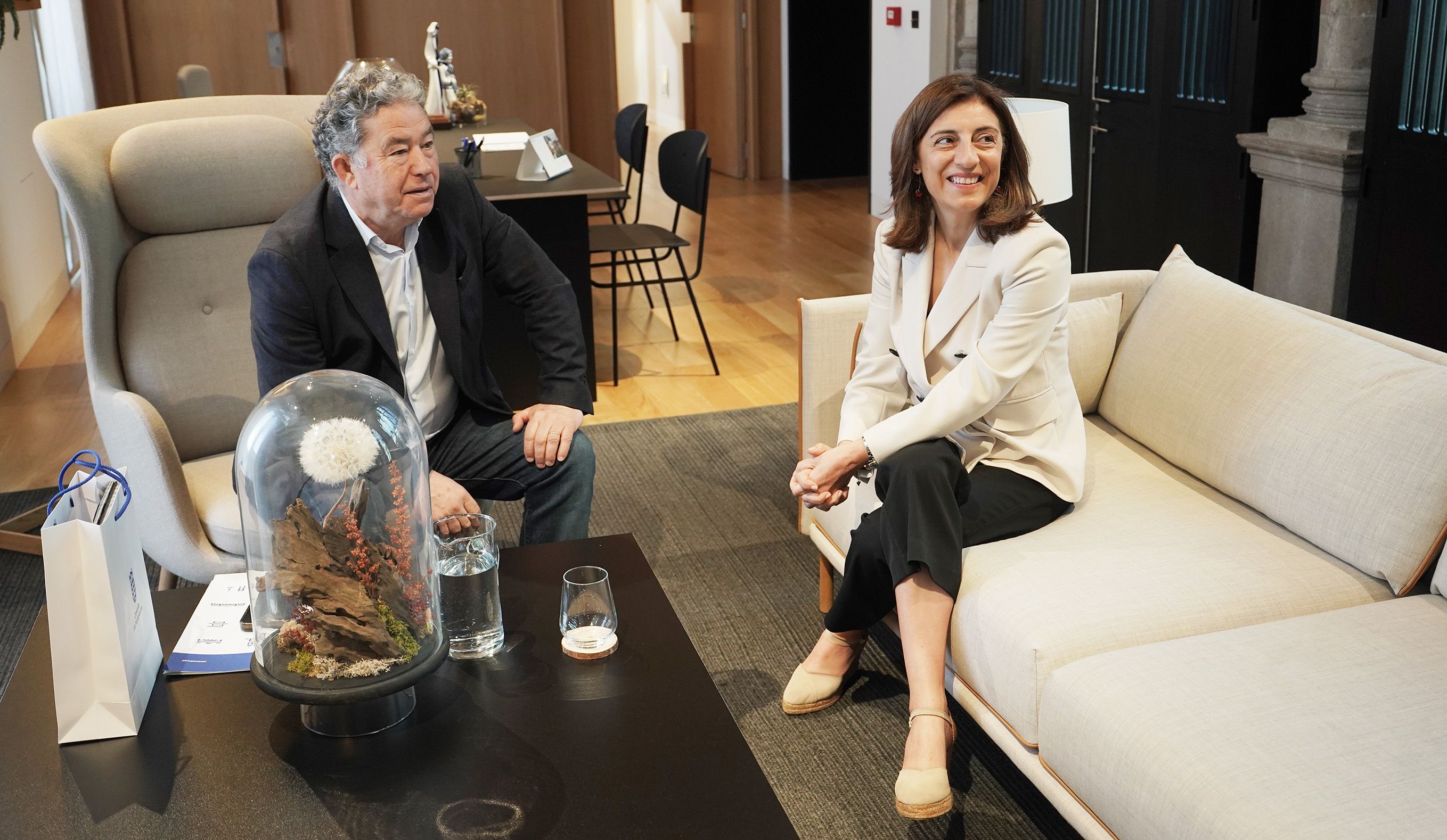 Miguel Anxo Fernández Lores e Ángeles Vázquez
