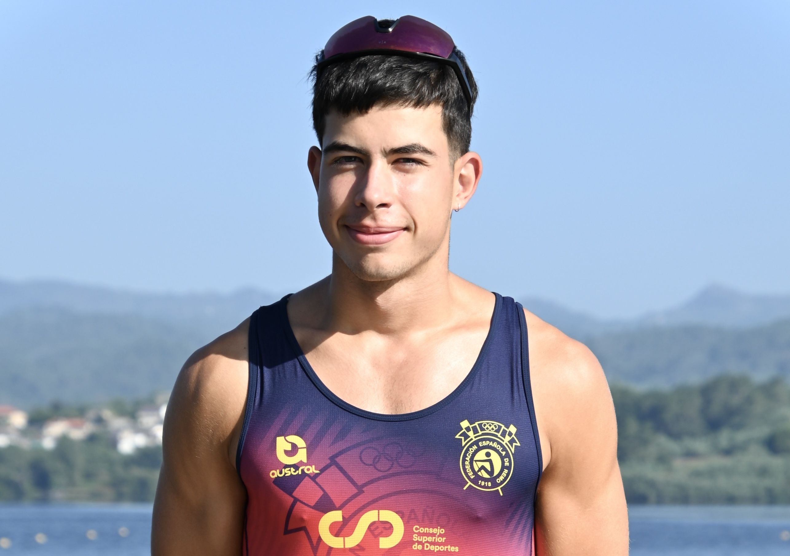 Xián Gutiérrez, coa equipación do equipo nacional