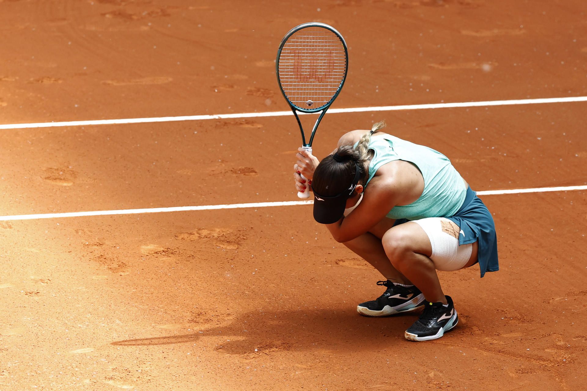 Jéssica Bouzas, en el partido del WTA 1.000 de Madrid contra Diana Shnaider