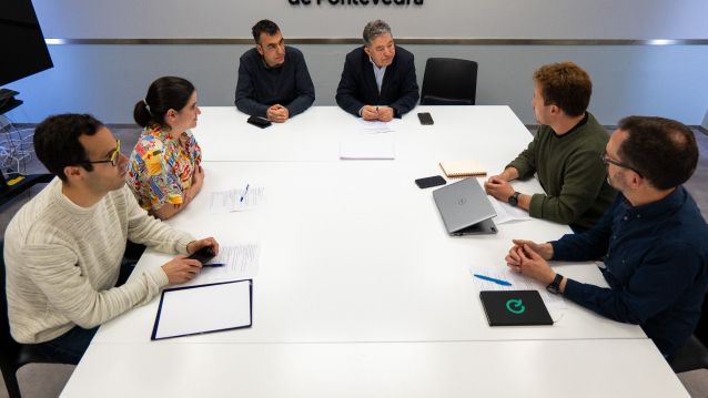 Reunión da Asociación veciñal de Mollavao co alcalde Reunión da Asociación veciñal de Mollavao co alcalde