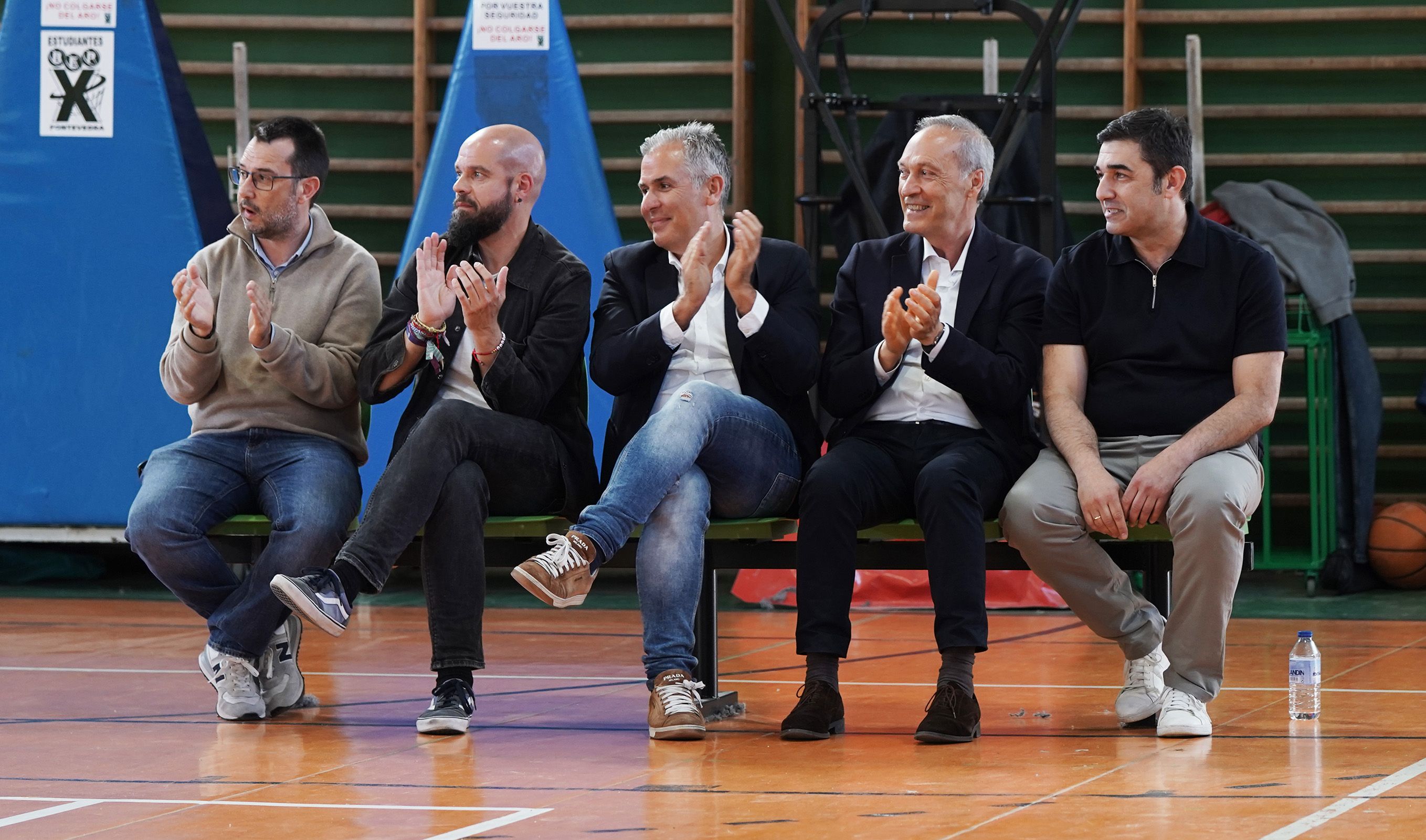 Presentación de equipos do Club de Baloncesto Estudantes Pontevedra 25-26