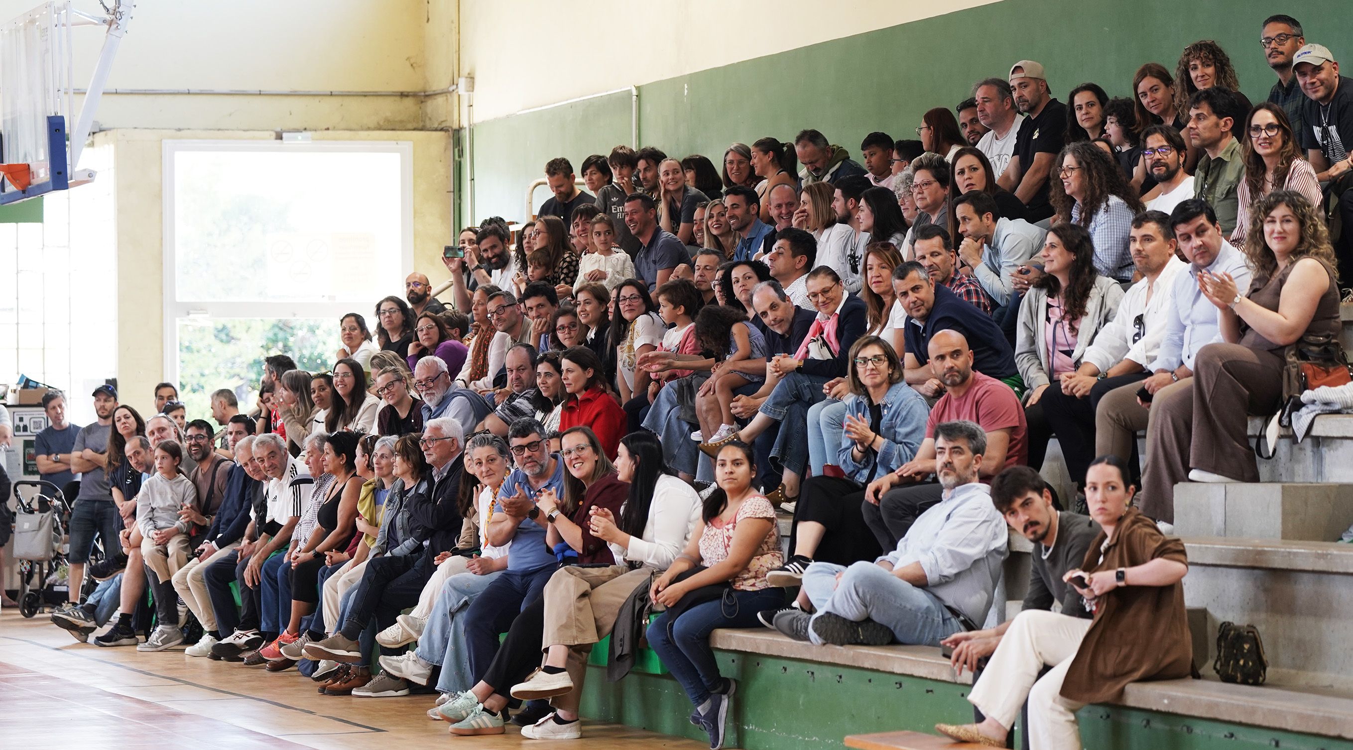 Presentación de equipos do Club de Baloncesto Estudantes Pontevedra 25-26