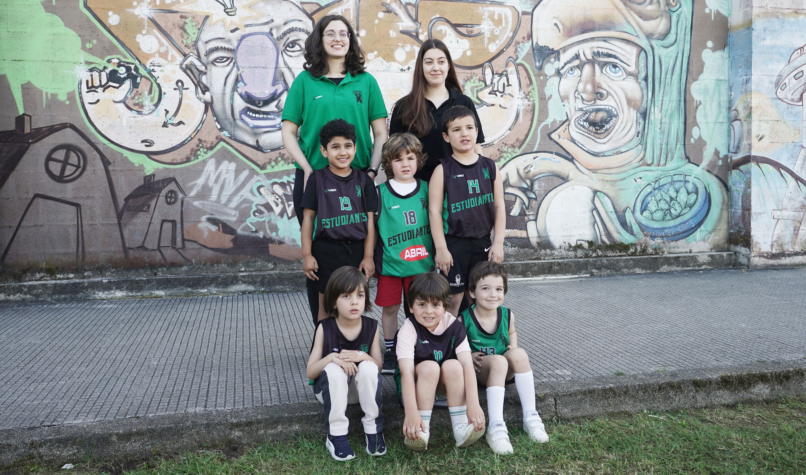 Presentación de equipos do Club de Baloncesto Estudantes Pontevedra 25-26