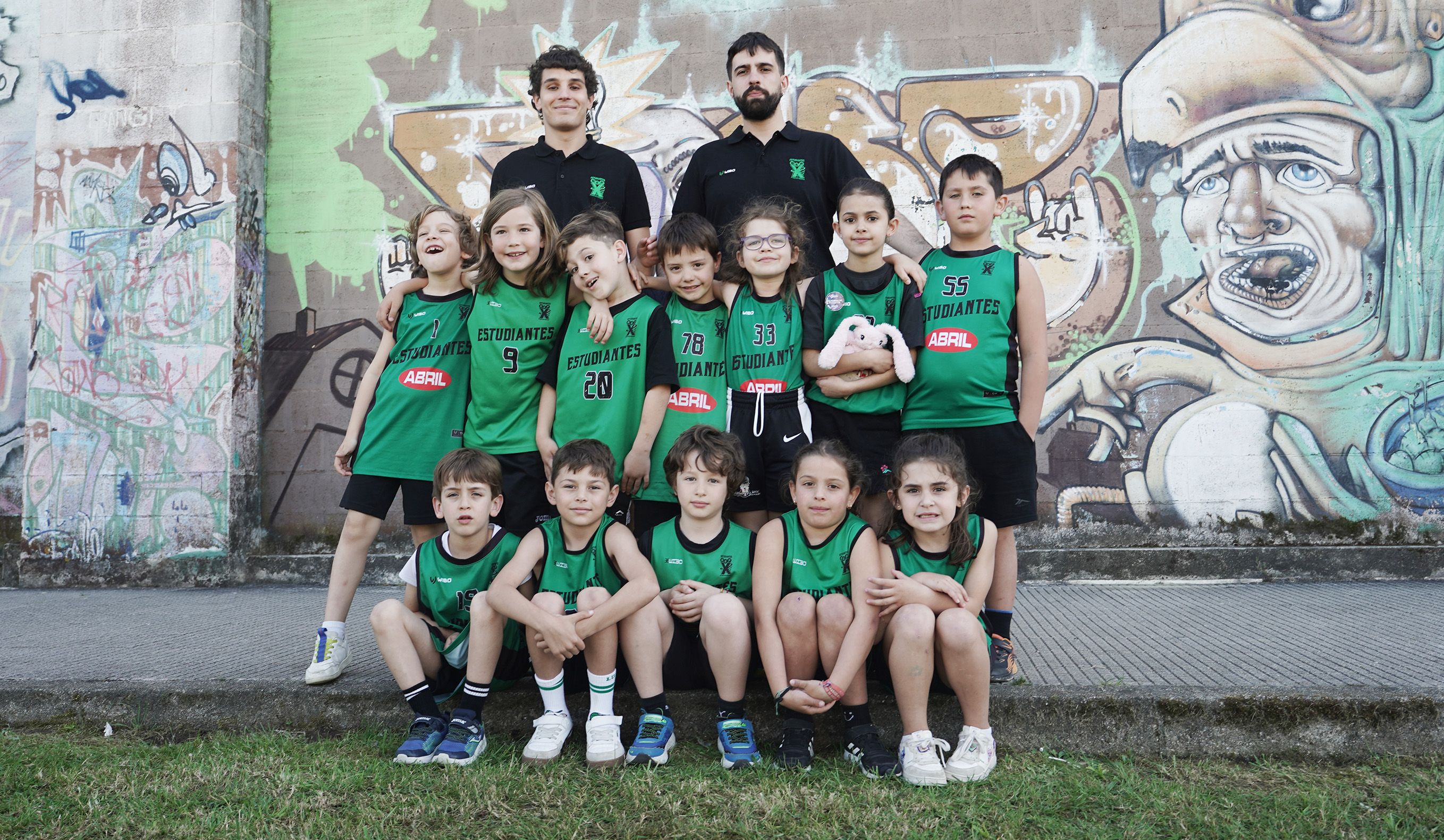 Presentación de equipos do Club de Baloncesto Estudantes Pontevedra 25-26