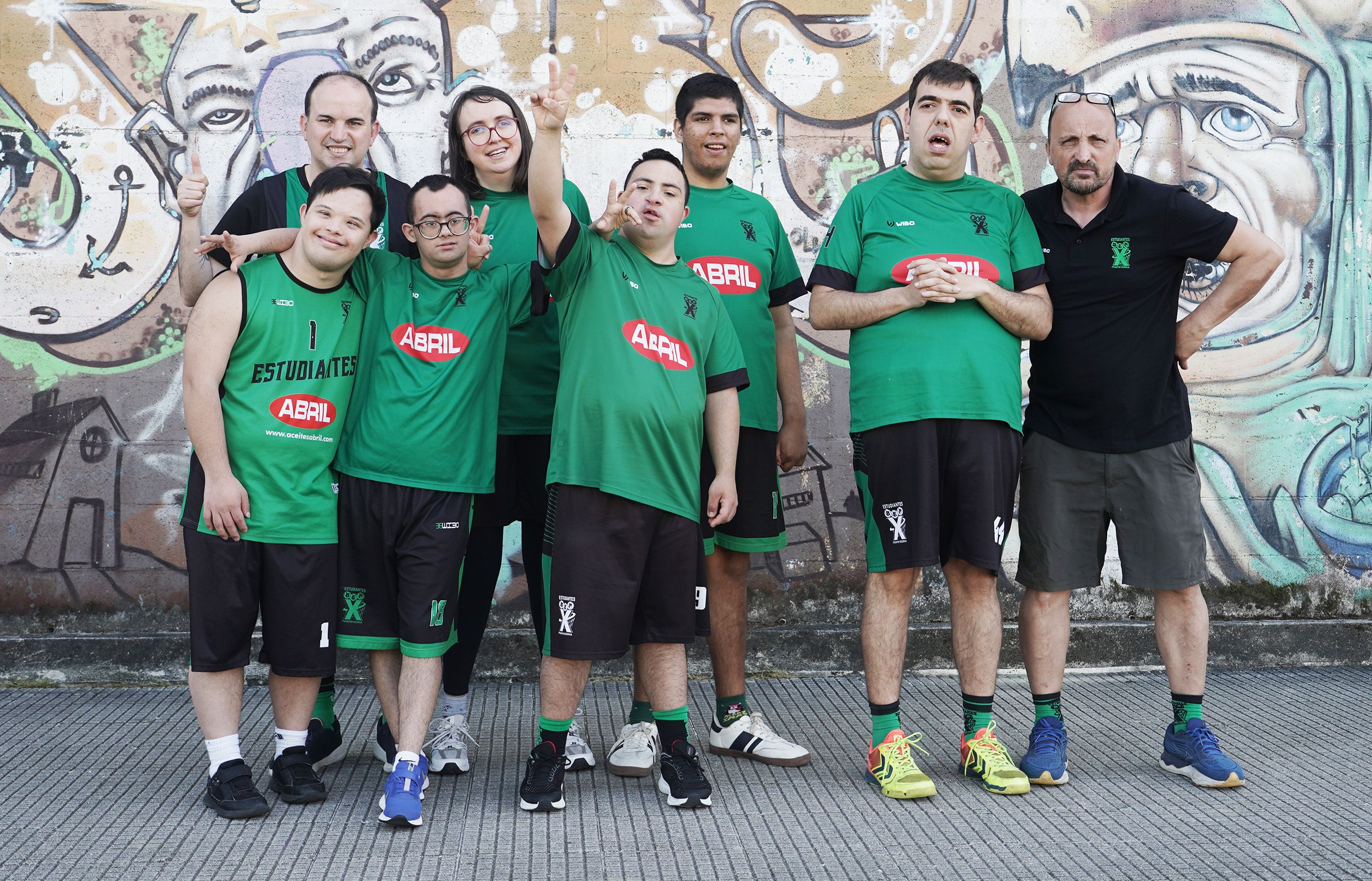 Presentación de equipos do Club de Baloncesto Estudantes Pontevedra 25-26